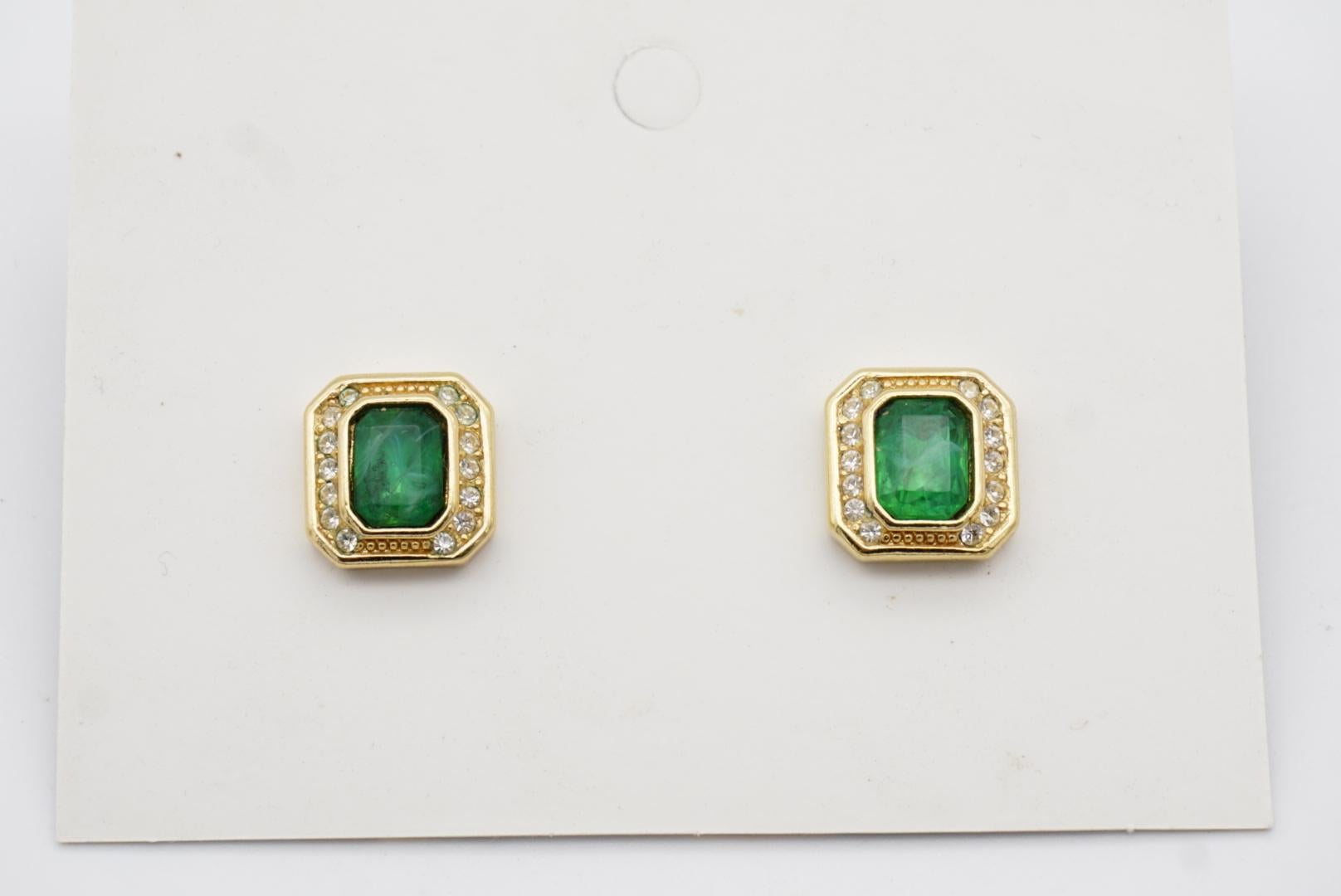 Christian Dior Vintage 1980s Gripoix Emerald Crystal Rectangle Pierced Earrings For Sale 1