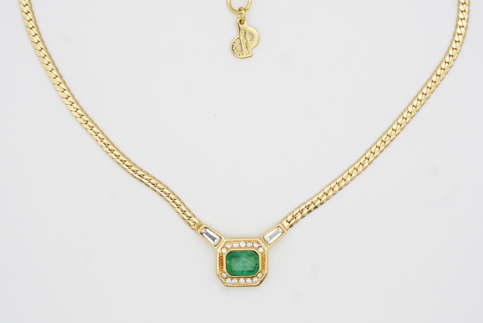 Christian Dior Vintage 1980s Gripoix Emerald Crystals Octagon Pendant Necklace 4