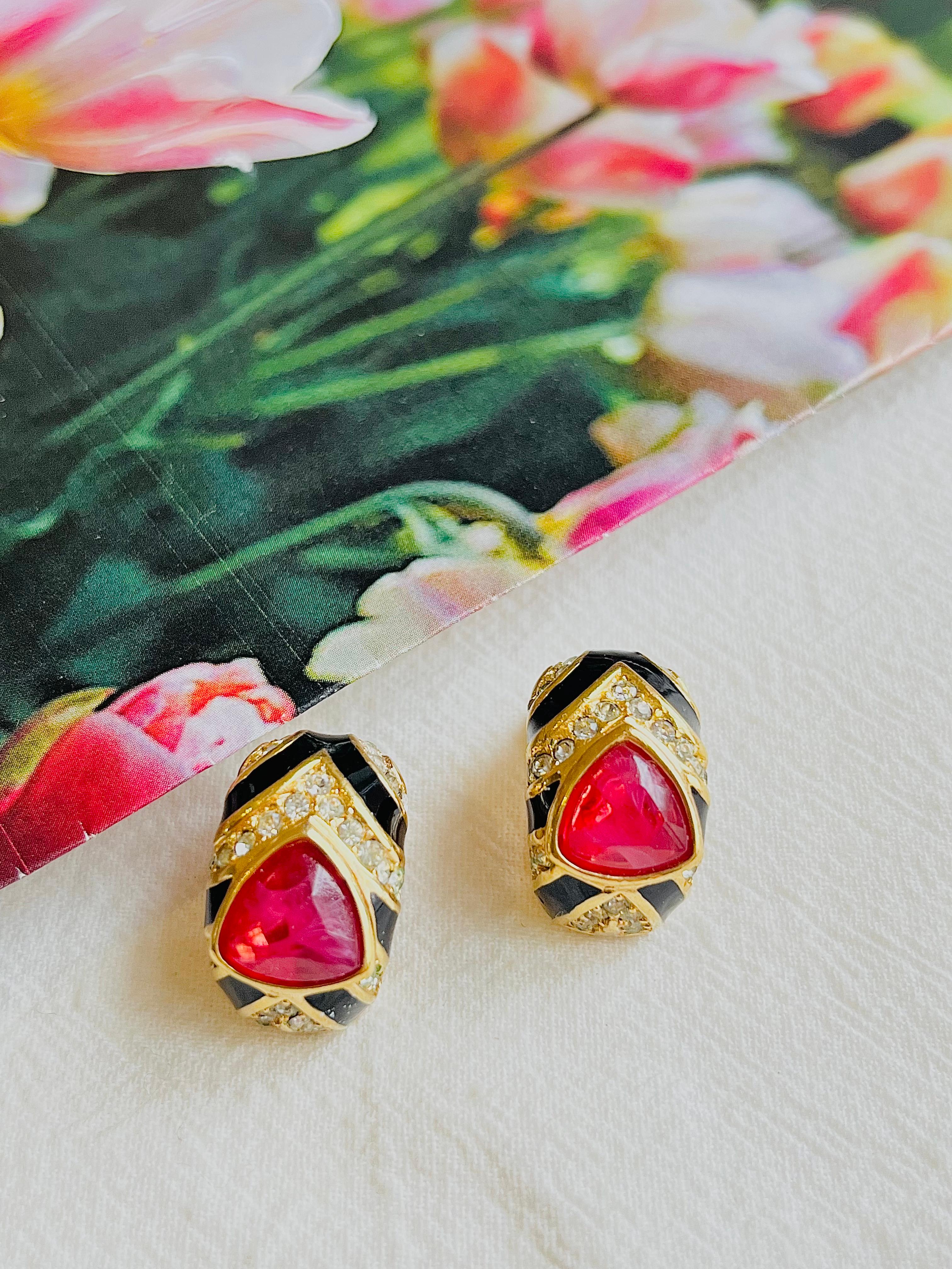Art Deco Christian Dior Vintage 1980s Gripoix Ruby Black Crystal Hoop Gold Clip Earrings For Sale
