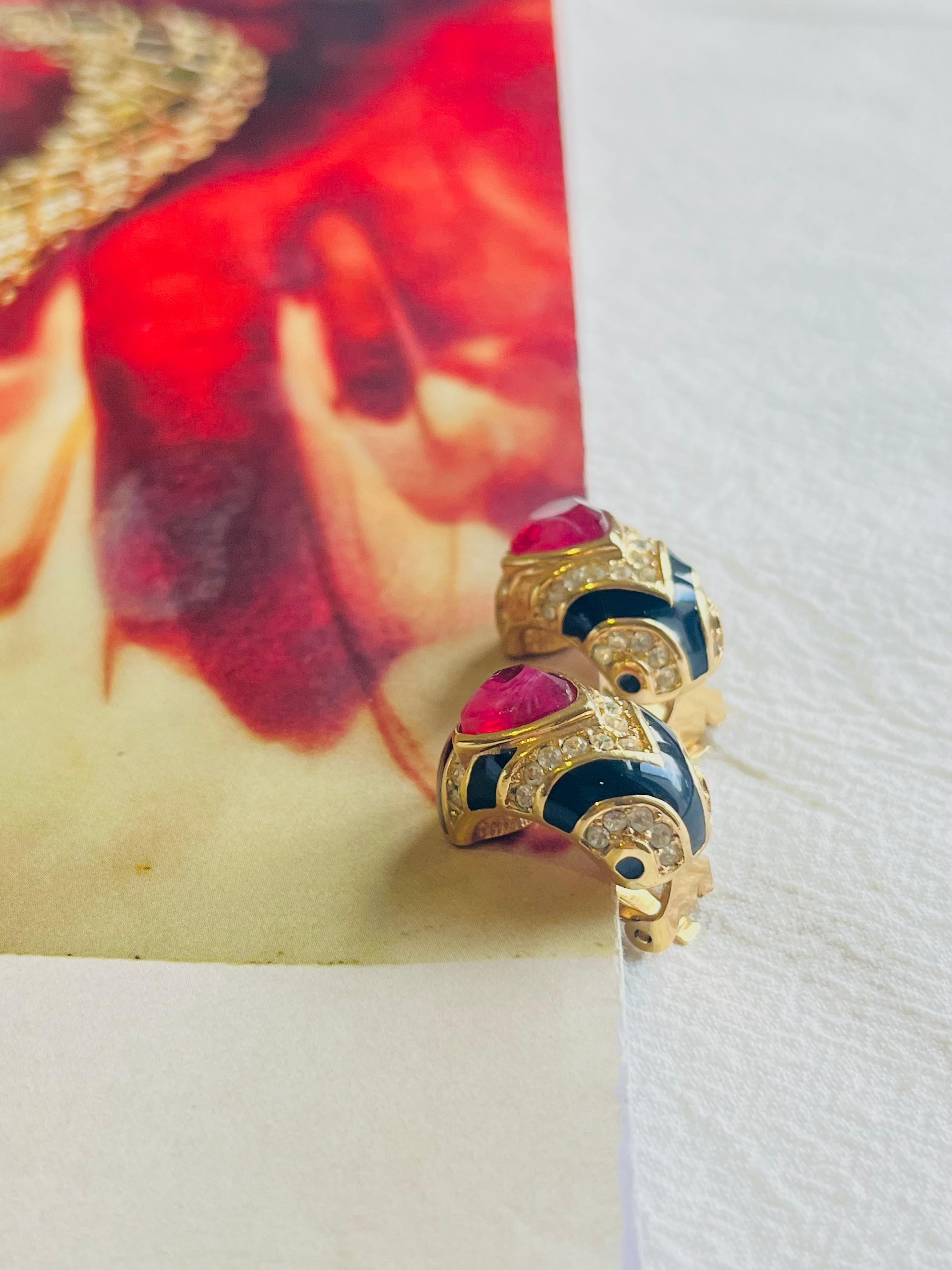 Christian Dior Vintage 1980er Gripoix Rubin Schwarz Kristall Creolen Gold Clip-Ohrringe im Angebot 2