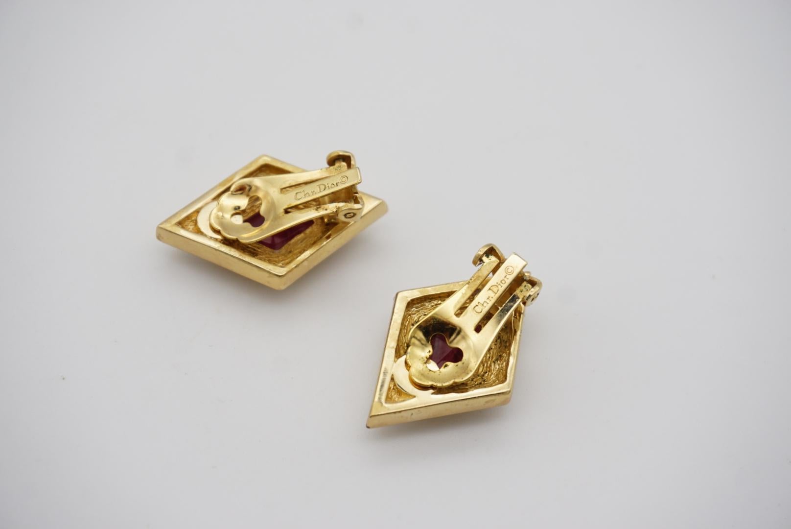 Christian Dior Vintage 1980s Gripoix Ruby Red Diamond Crystals Clip Earrings For Sale 10