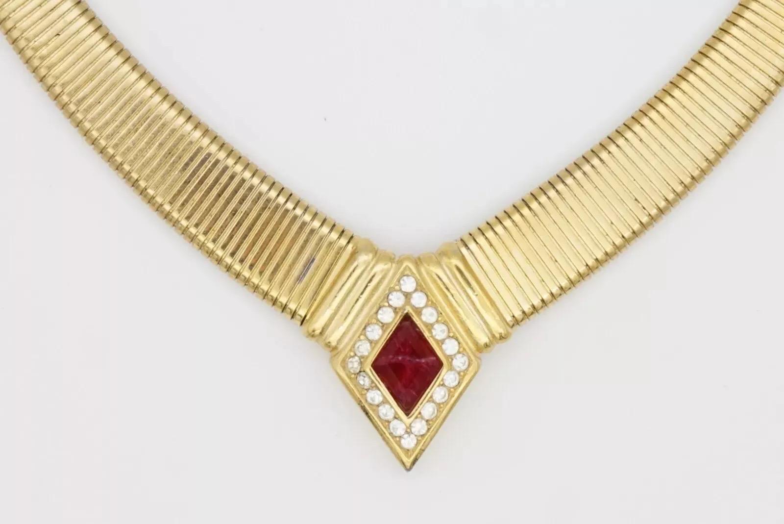 Christian Dior Vintage 1980s Gripoix Ruby Red Diamond Crystals Omega Necklace For Sale 5
