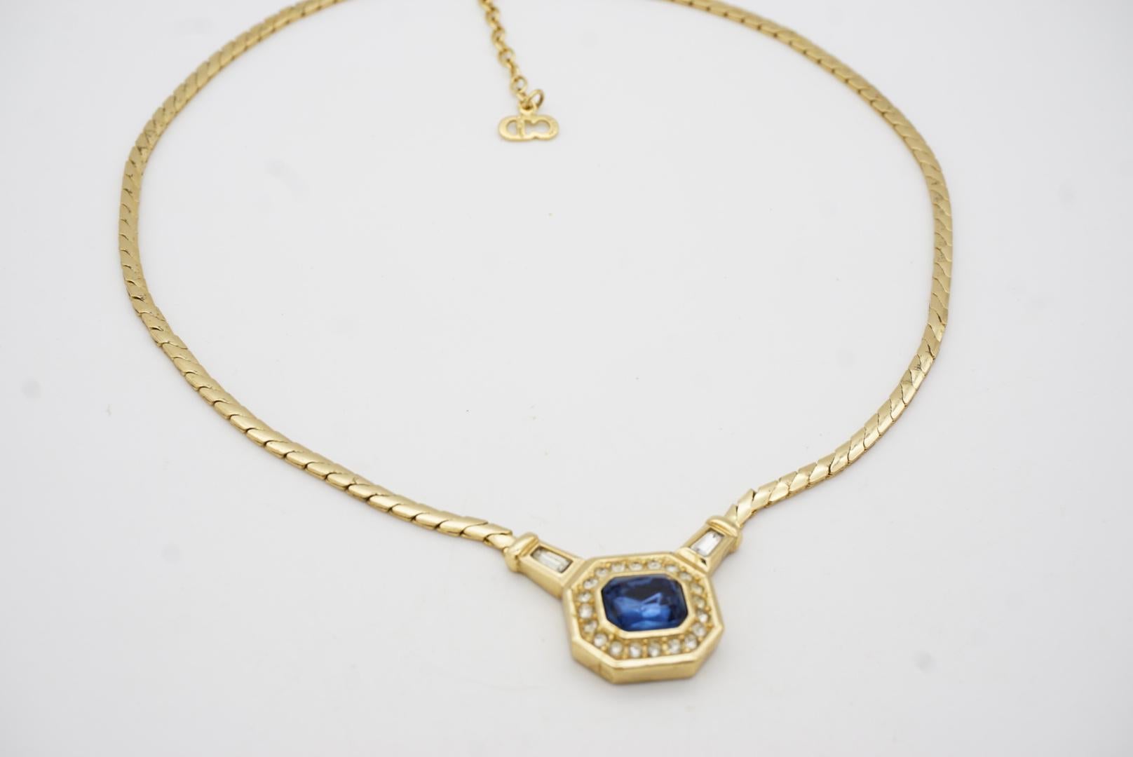 Christian Dior Vintage 1980s Gripoix Sapphire Crystal Octagon Pendant Necklace For Sale 4