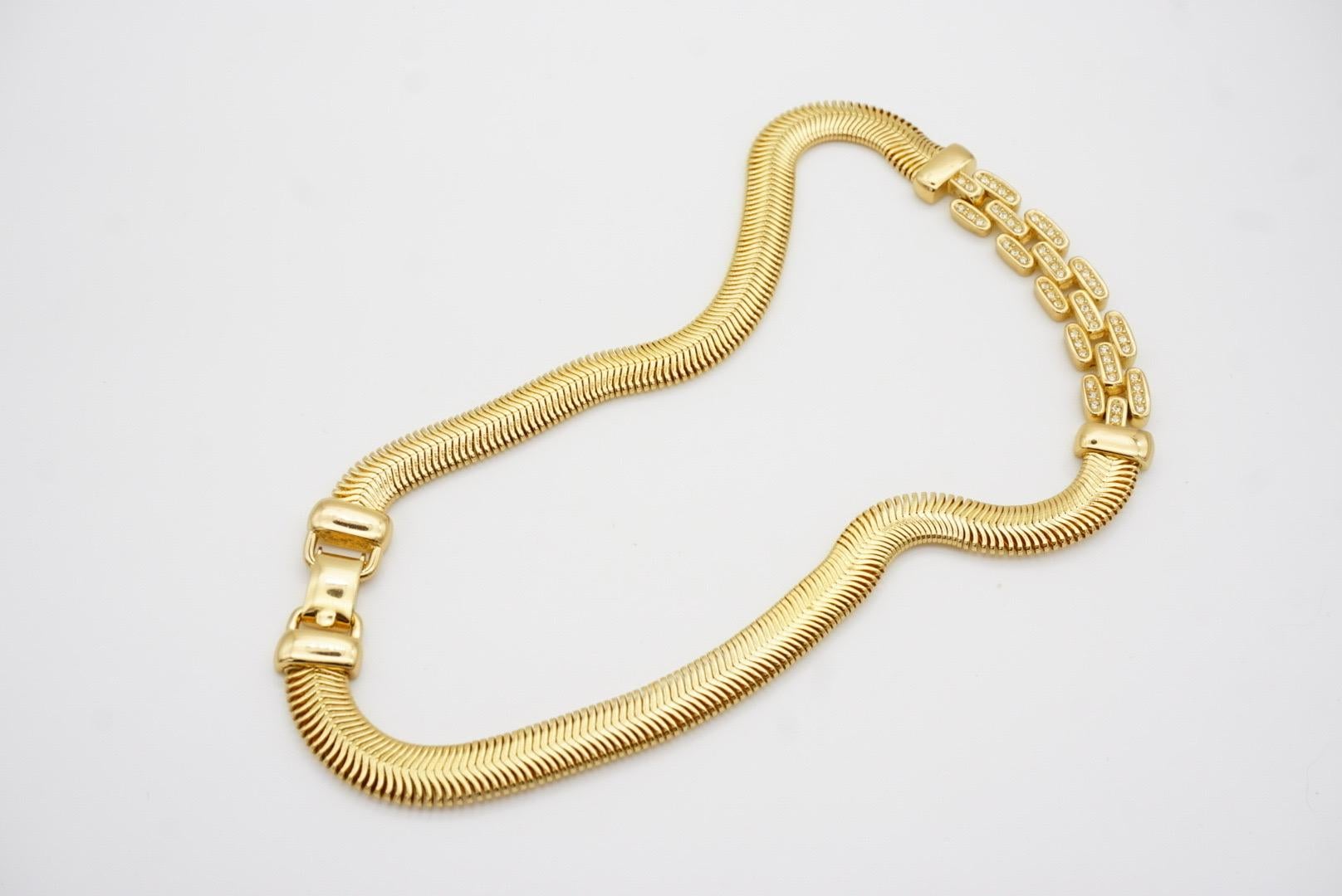 Christian Dior Vintage 1980s Interlinked Crystals Bib Omega Snake Link Necklace For Sale 9