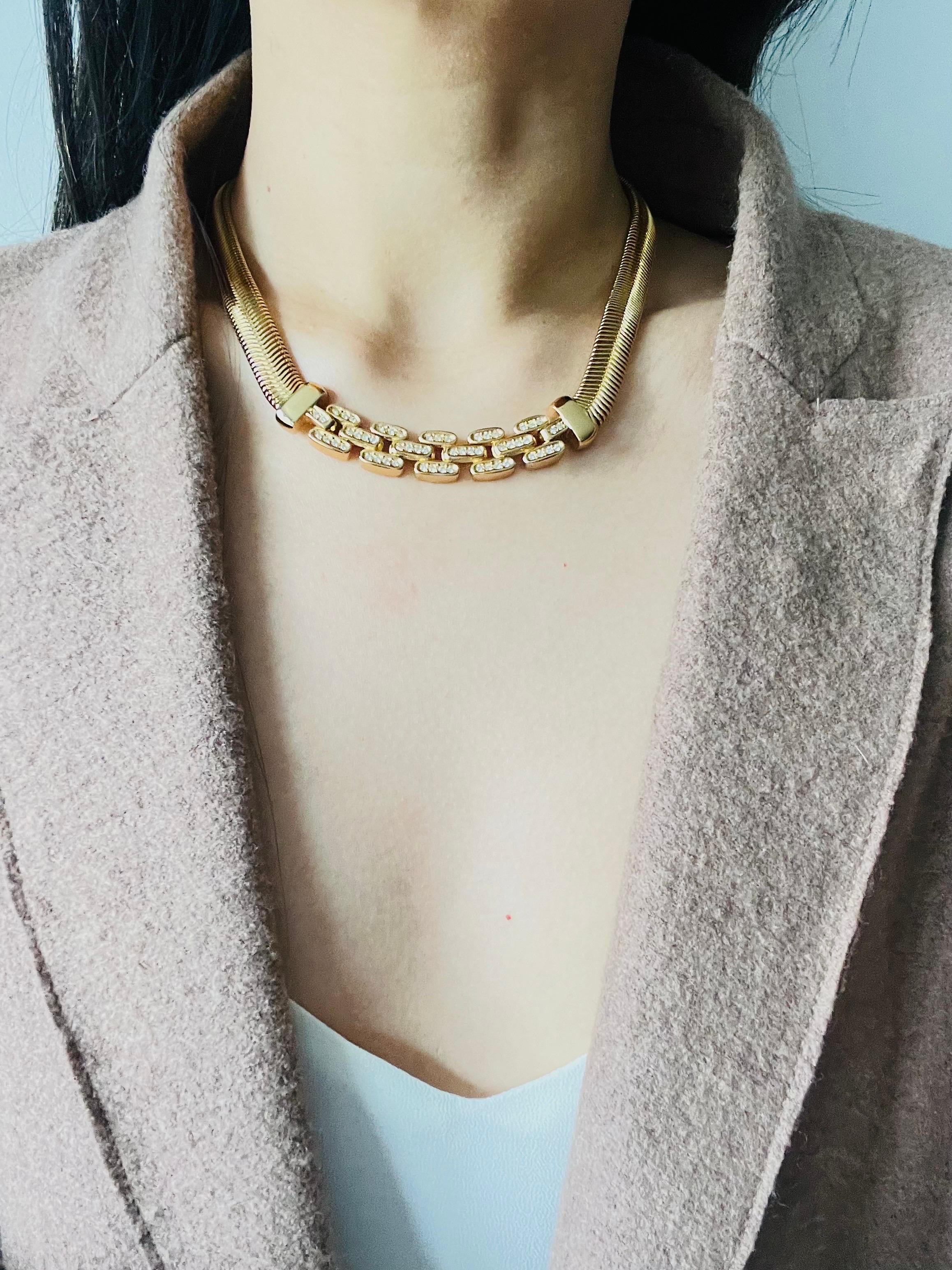 Christian Dior Vintage 1980s Interlinked Crystals Bib Omega Snake Link Necklace For Sale 2