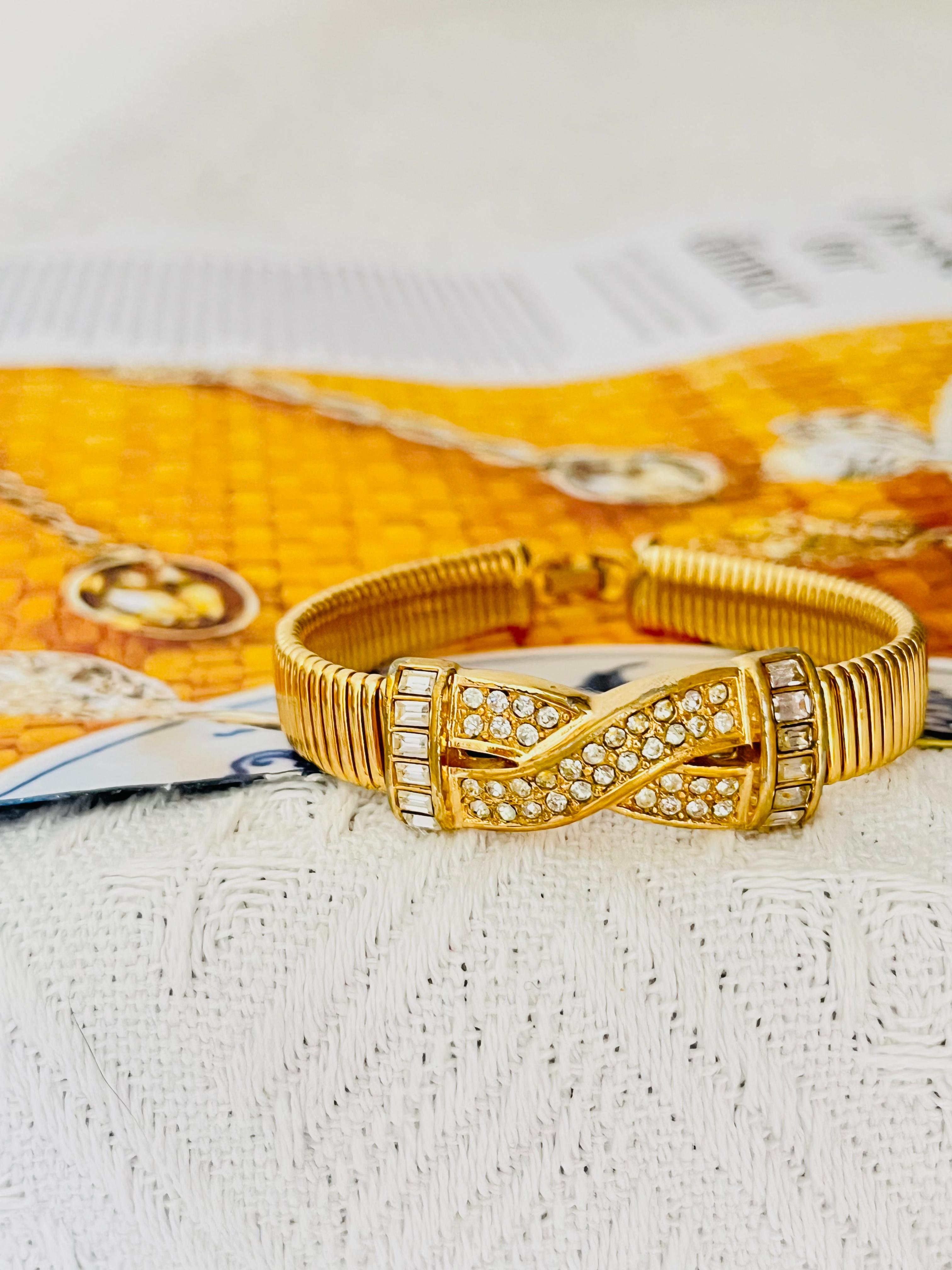 Art Deco Christian Dior Vintage 1980s Interlocked Cross Crystals Ribbed Omega Bracelet