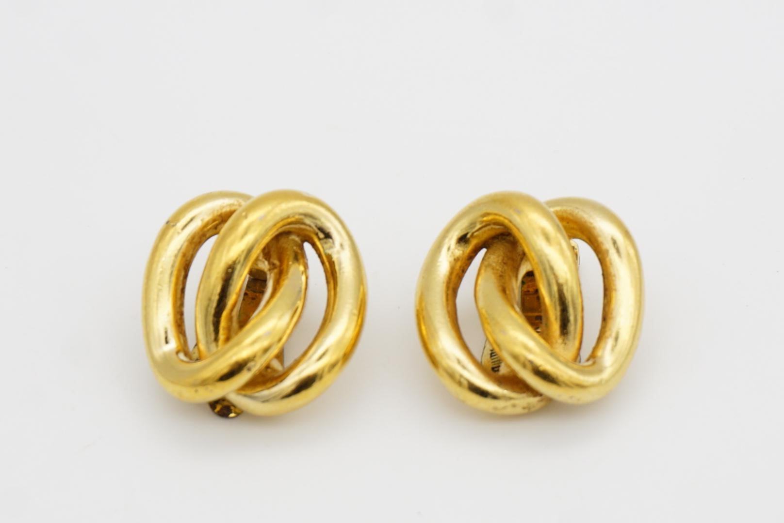 Christian Dior Vintage 1980s Interlocked Double Knot Twist Rope Clip Earrings For Sale 3