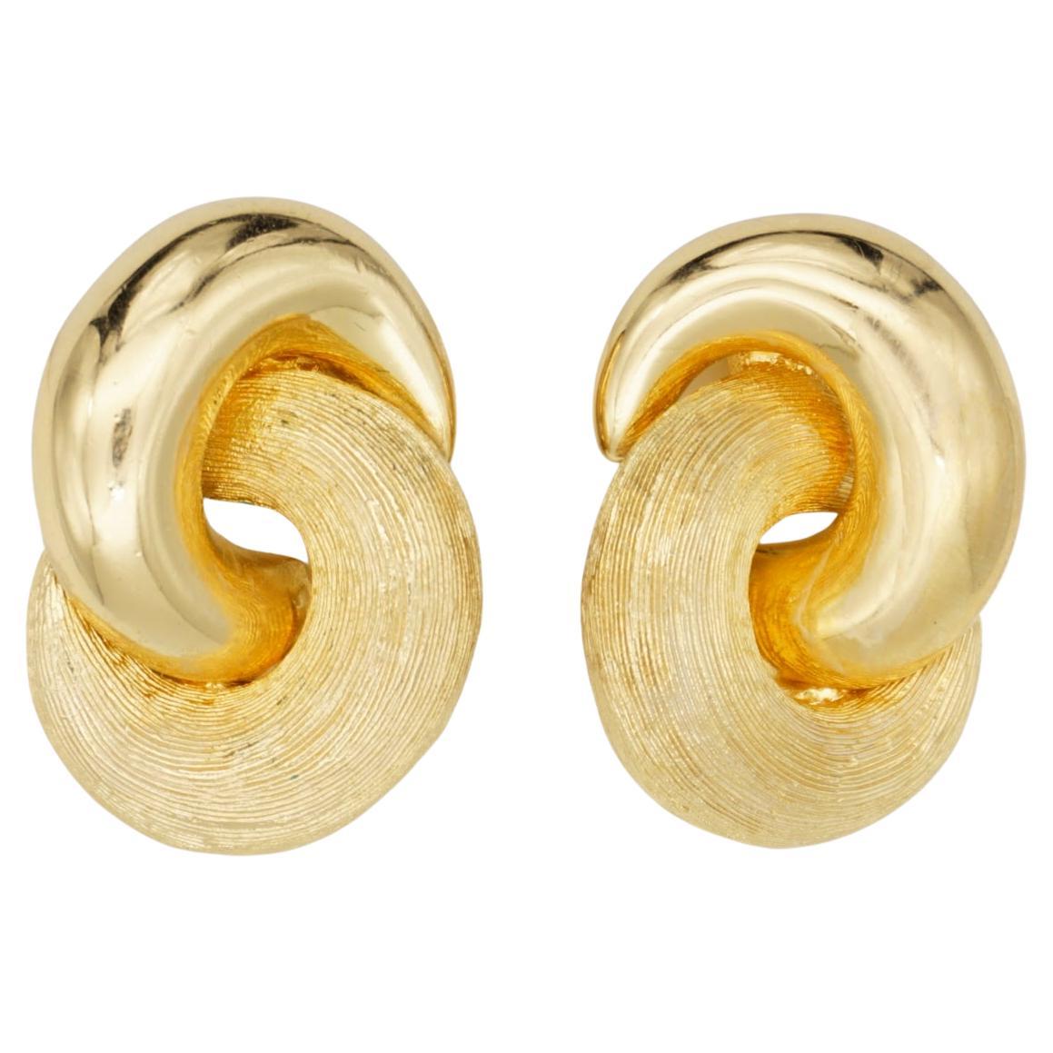 Christian Dior Vintage 1980s Interlocked Knot Glow Matte Chunky Clip Earrings