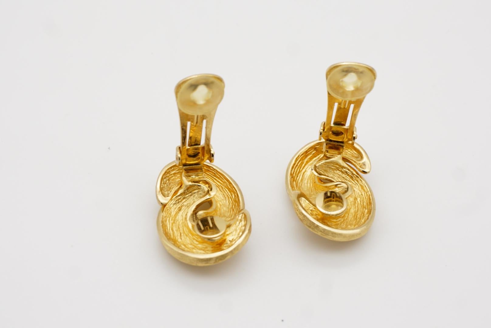 Christian Dior Vintage 1980er Jahre ineinandergreifende Knot Glow Matte Chunky Goldohrringe 7