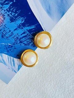 Christian Dior Vintage Años 80 Pendientes redondos irregulares de perlas de imitación perforadas