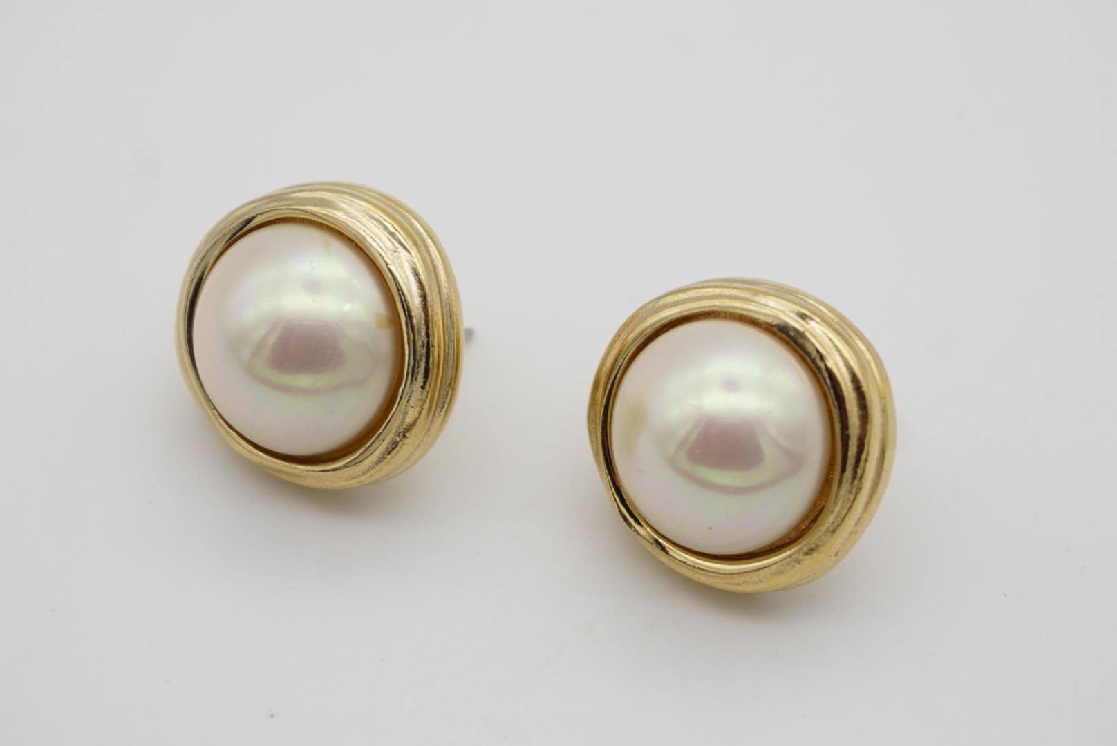 Christian Dior Vintage 1980s Irregular Large Round Faux Pearl Pierced Earrings In Excellent Condition For Sale In Wokingham, England