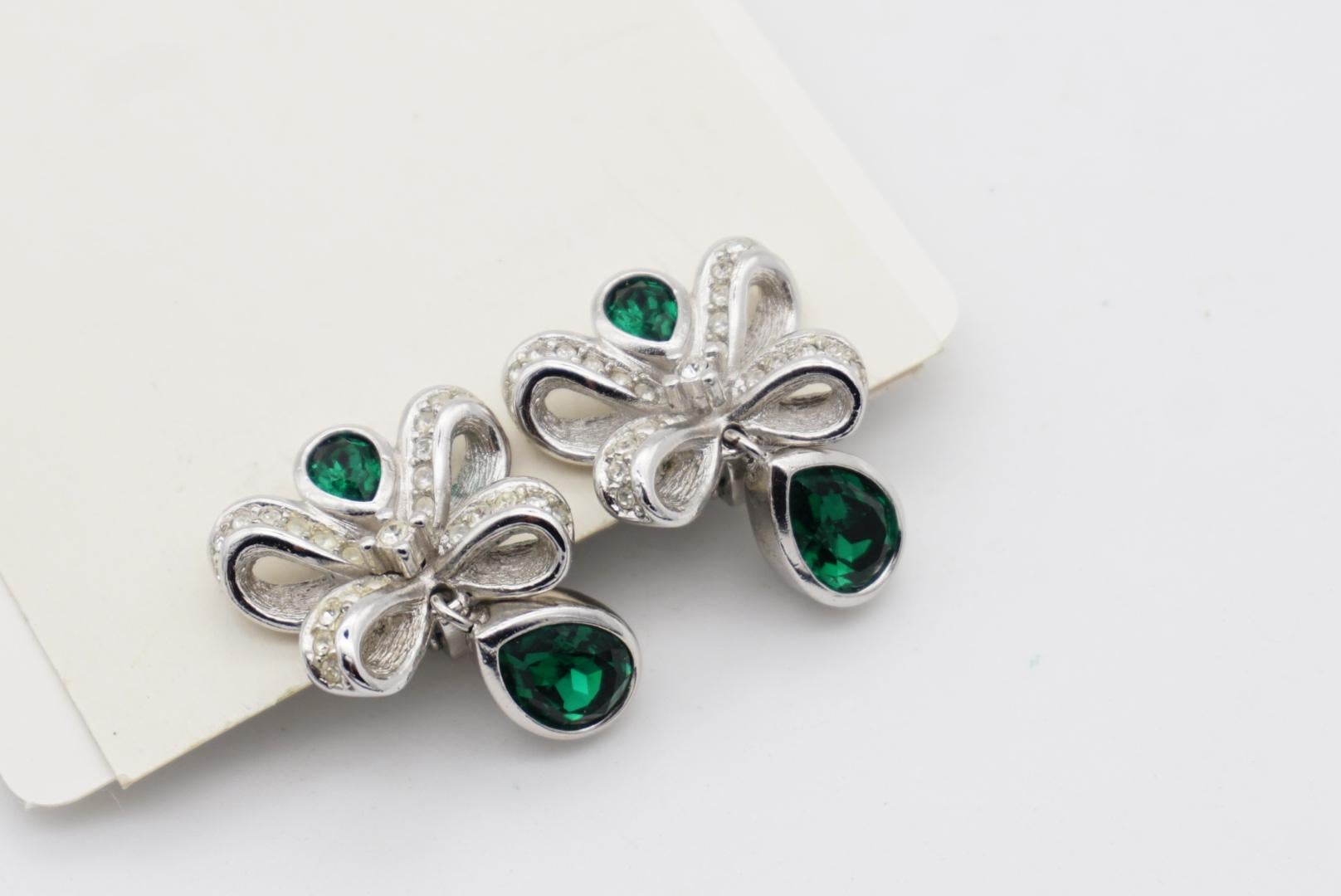 Christian Dior Vintage 1980s Knot Bow Crystals Emerald Water Drop Clip Earrings 6