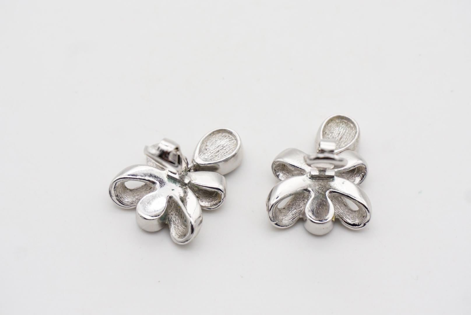 Christian Dior Vintage 1980s Knot Bow Crystals Emerald Water Drop Clip Earrings For Sale 10