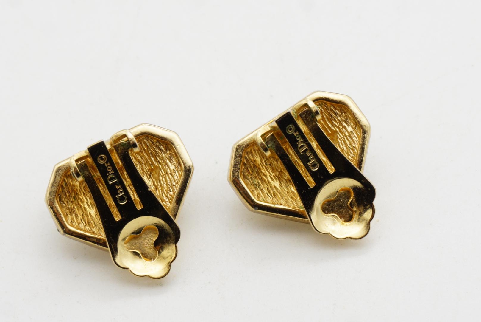 Christian Dior Vintage 1980s Lapis Cabochon Crystal Foil Triangle Clip Earrings For Sale 6