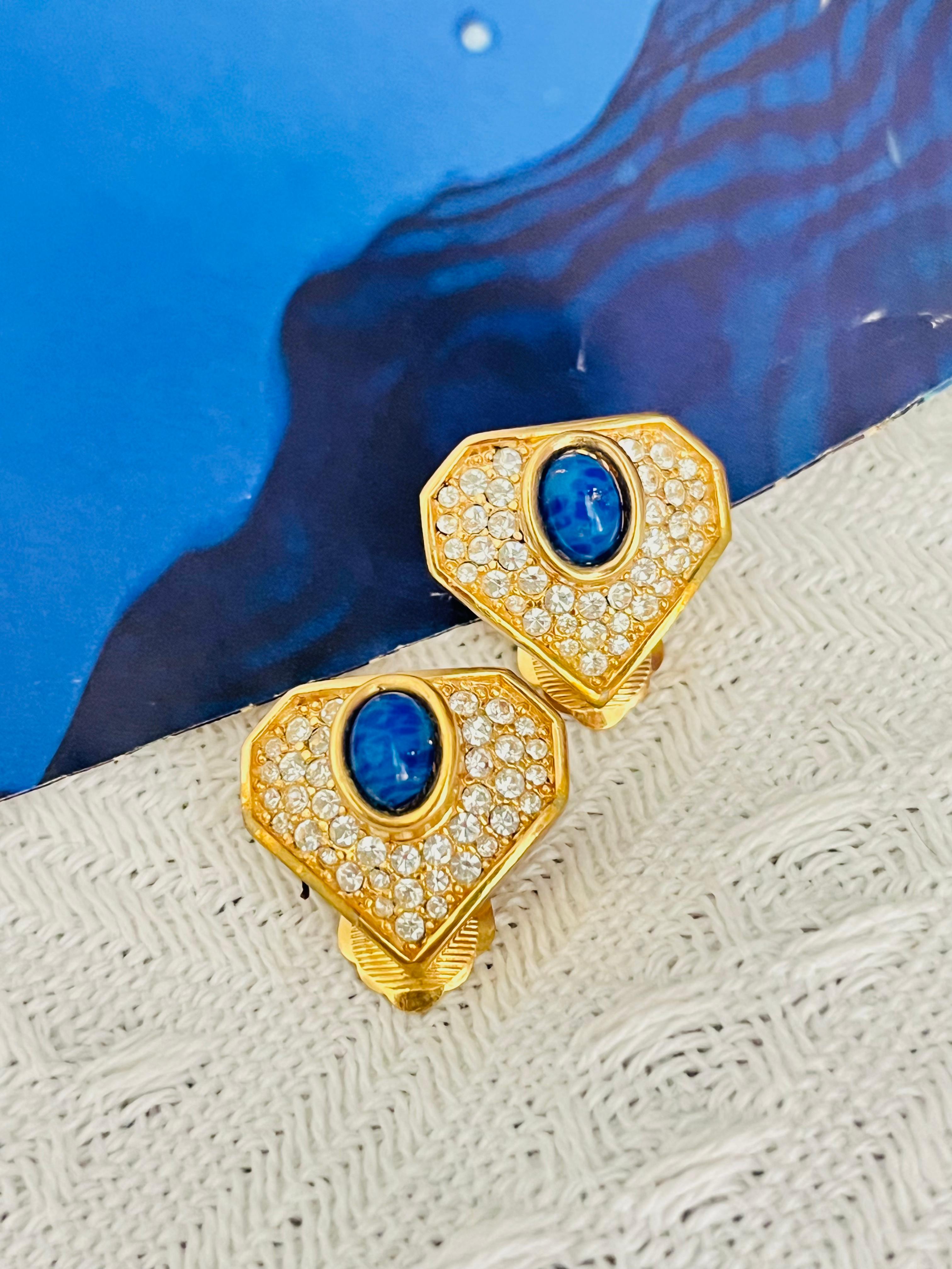 Art Deco Christian Dior Vintage 1980s Lapis Cabochon Crystal Foil Triangle Clip Earrings For Sale