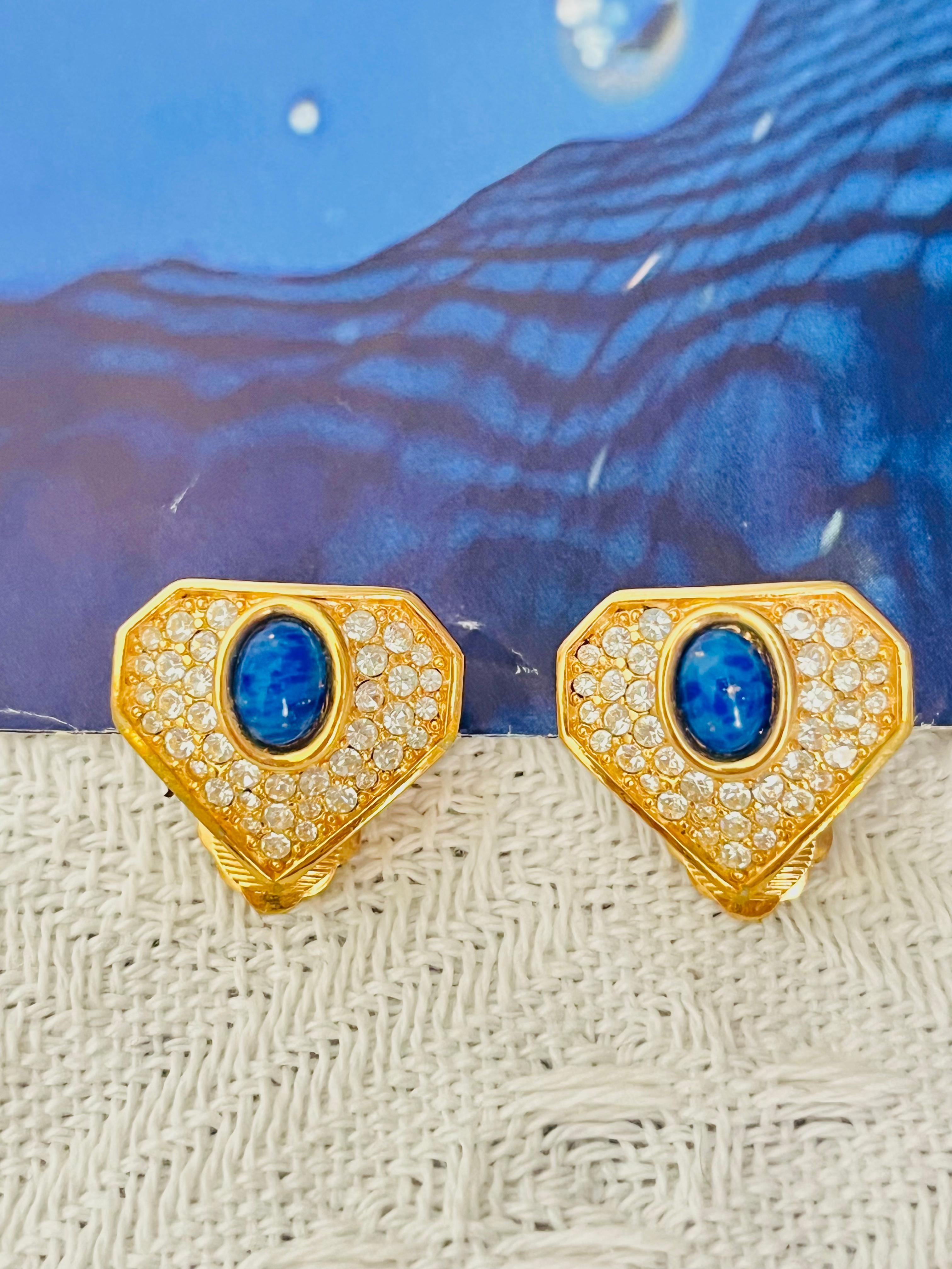 Christian Dior Vintage 1980s Lapis Cabochon Crystal Foil Triangle Clip Earrings In Good Condition For Sale In Wokingham, England