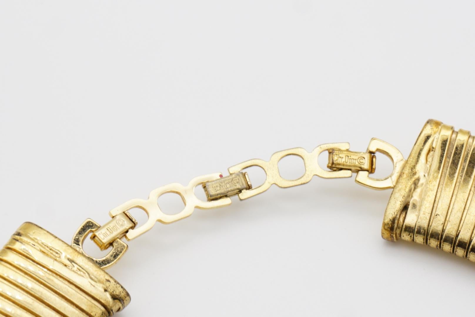 Christian Dior Vintage 1980s Lapis Crystals Beige Wide Ribbed Omega Necklace For Sale 8