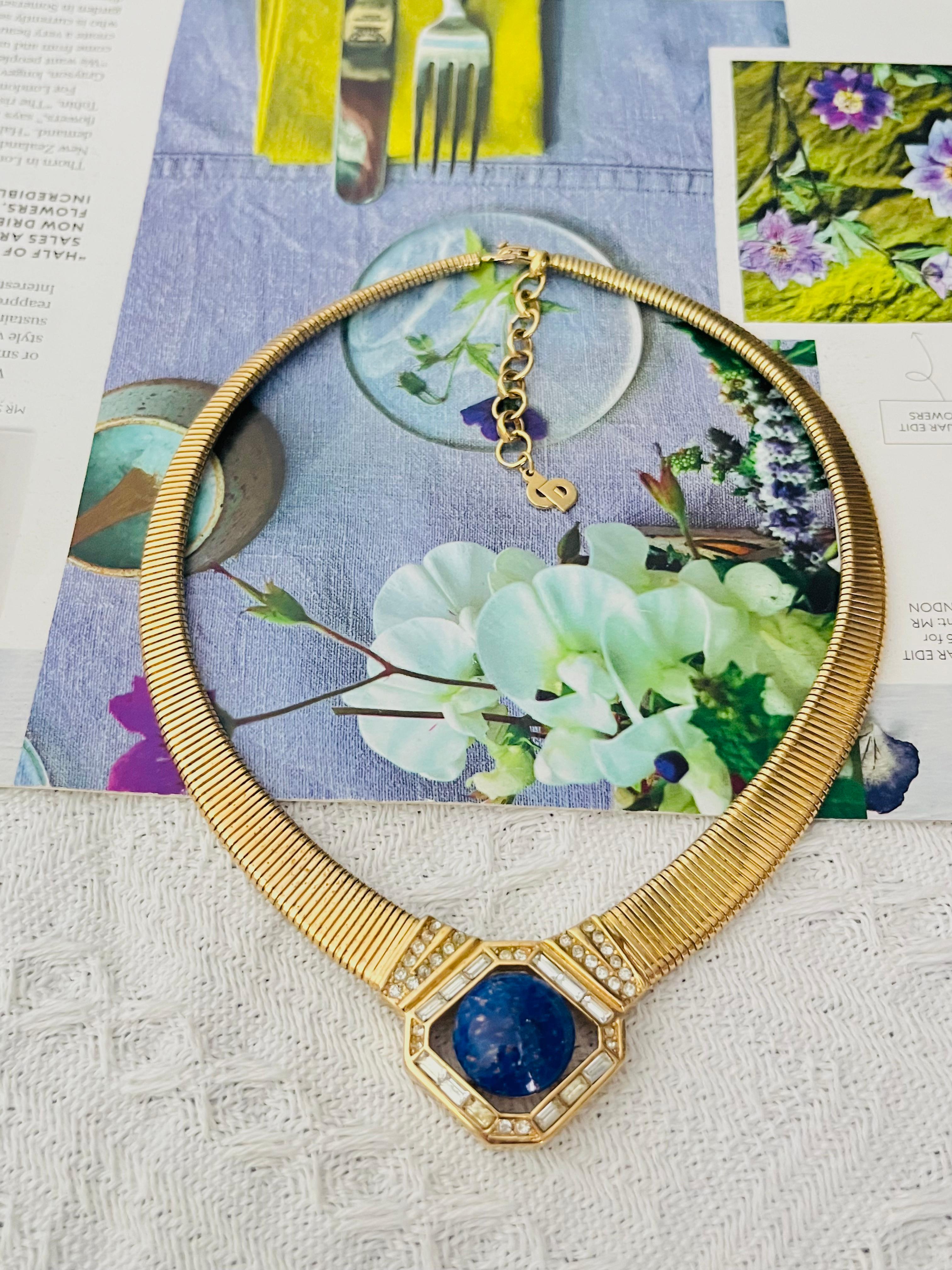 Christian Dior Vintage 1980s Unisex Lapis Navy Foil Cabochon Octagon Square Sparkling Crystals Ribbed Omega Adjustable Collar Chunky Statement Necklace, Gold Plated

Very good condition. Light scratches or colour loss, some stains at necklace,