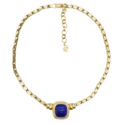 Christian Dior, collier pendentif vintage rectangulaire en lapis bleu marine avec cabochon, années 1980