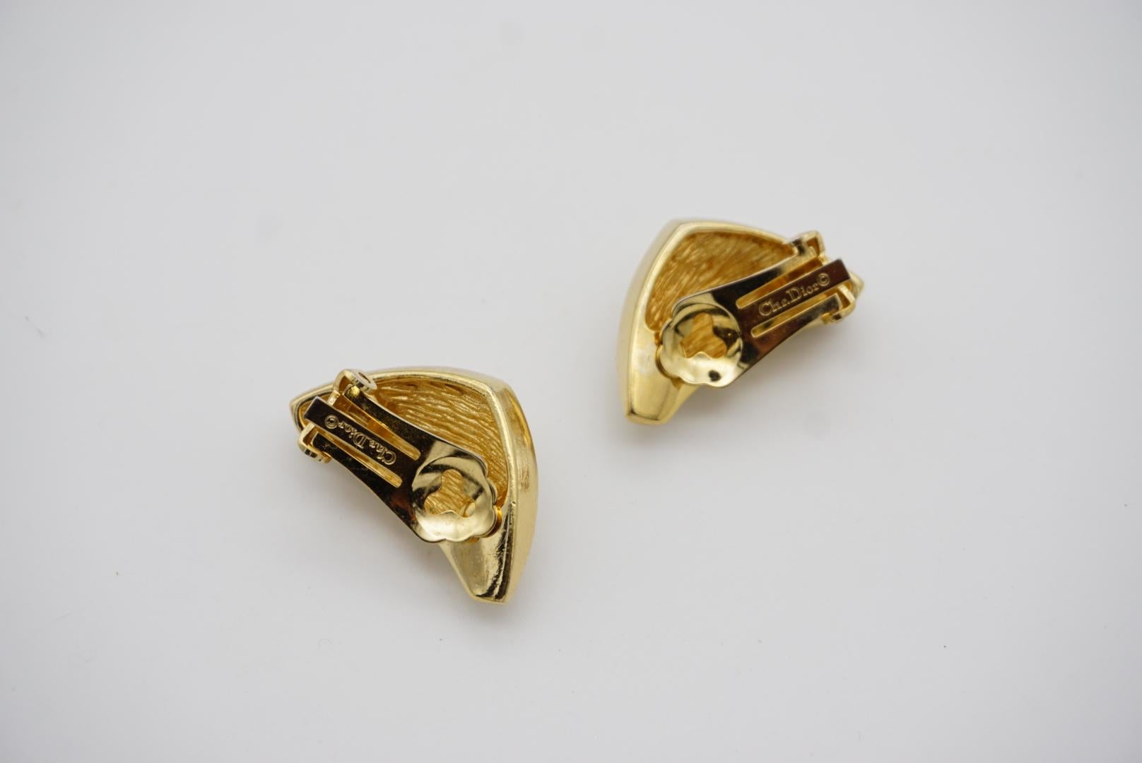 Christian Dior Vintage 1980s Large Beige Black Oval Crystals Triangle Earrings For Sale 5