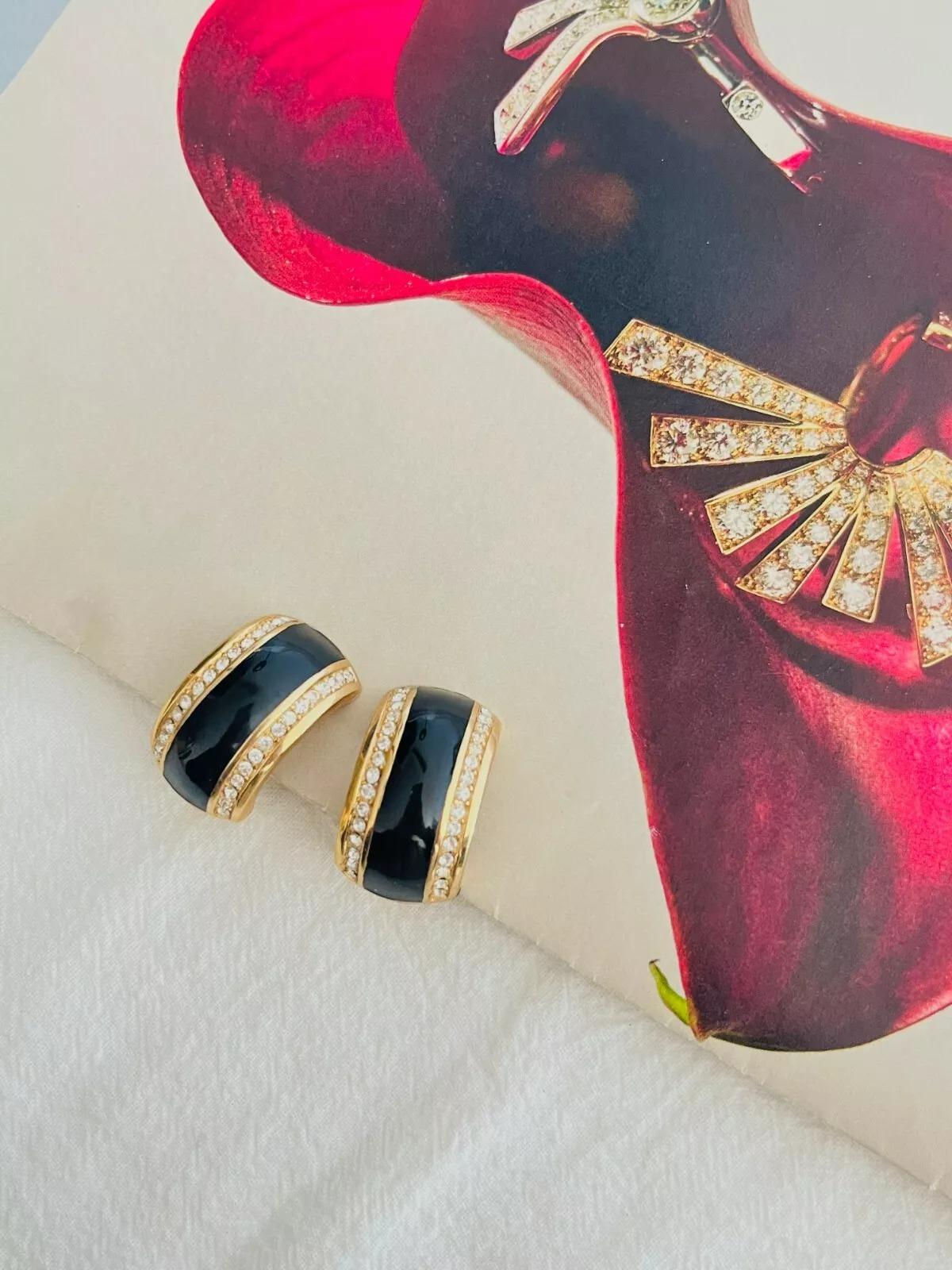Women's or Men's Christian Dior Vintage 1980s Large Black Crystals Dome Half Hoop Clip Earrings For Sale