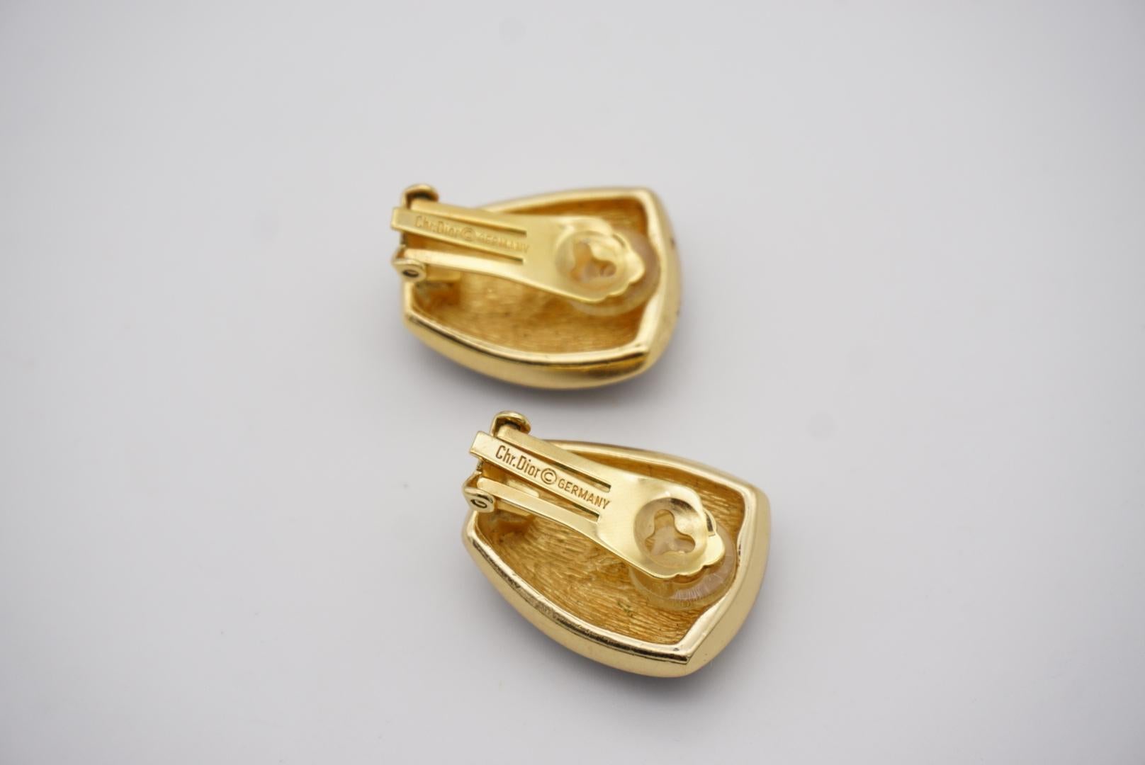 Christian Dior Vintage 1980s Large Black Enamel Oval Crystal Gold Clip Earrings For Sale 6