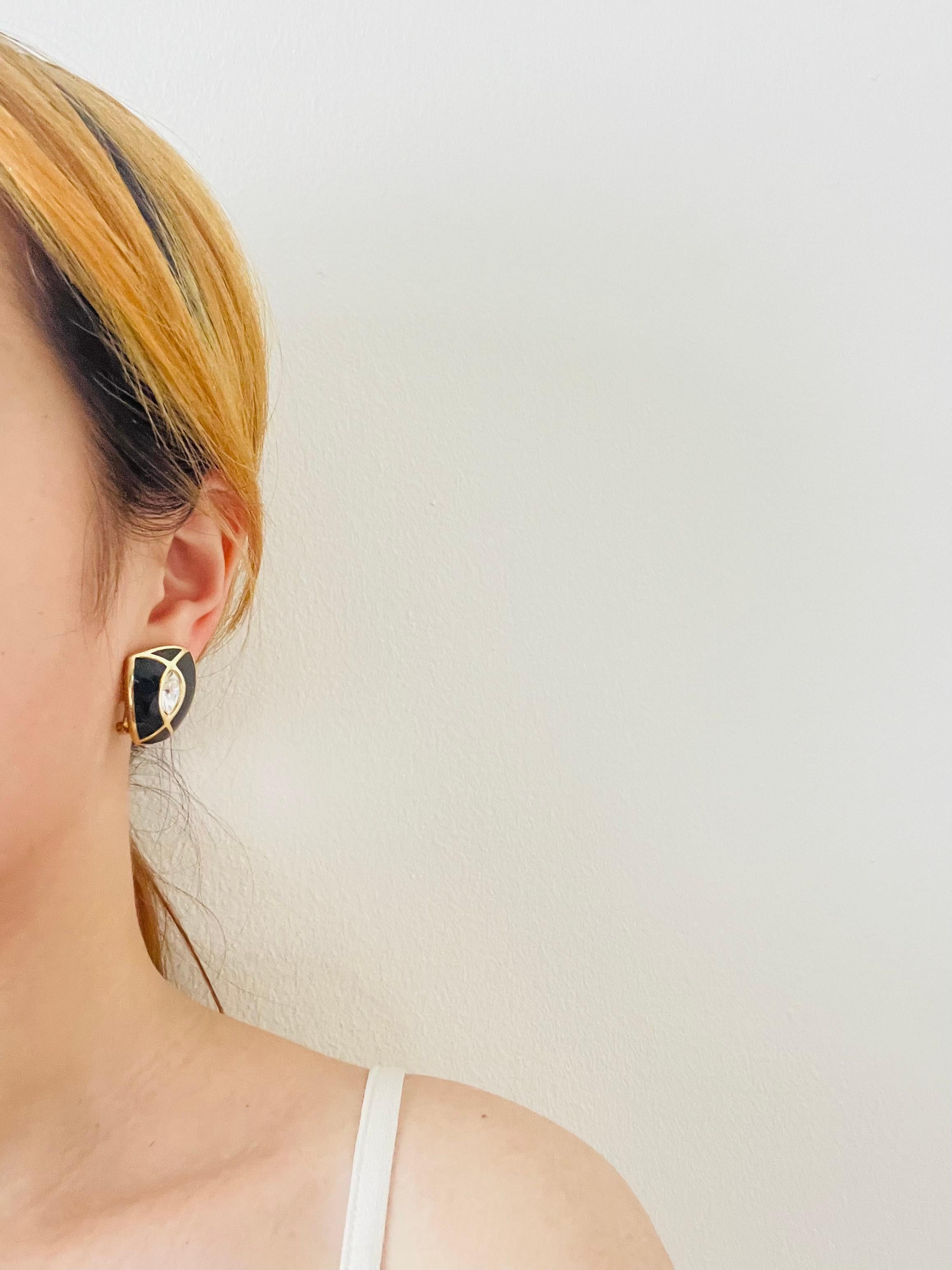 Christian Dior Vintage 1980s Large Black Enamel Oval Crystal Gold Clip Earrings For Sale 1