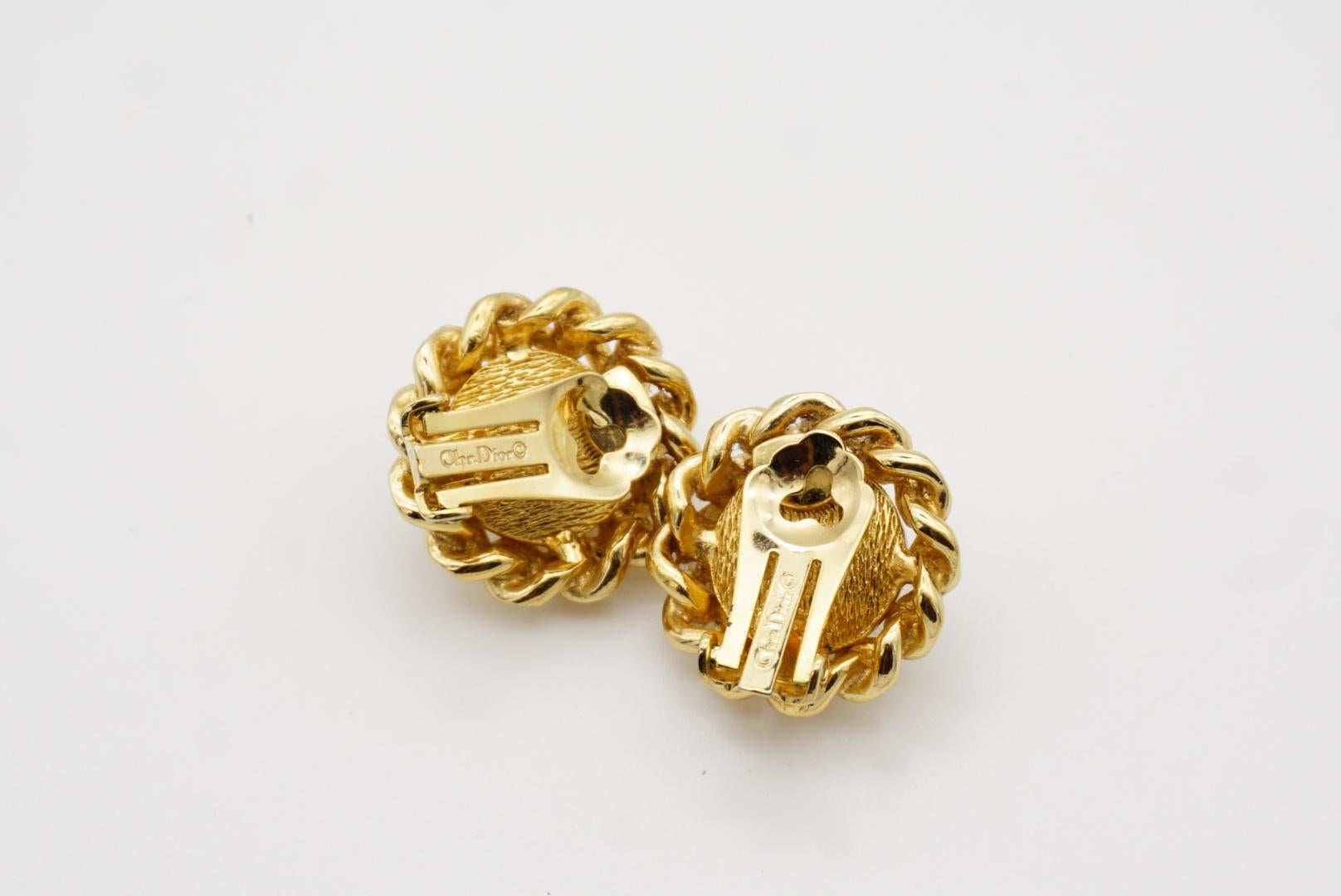 Christian Dior Vintage Años 80 Gran Círculo Pendientes de cuerda con perlas blancas entrelazadas en venta 7