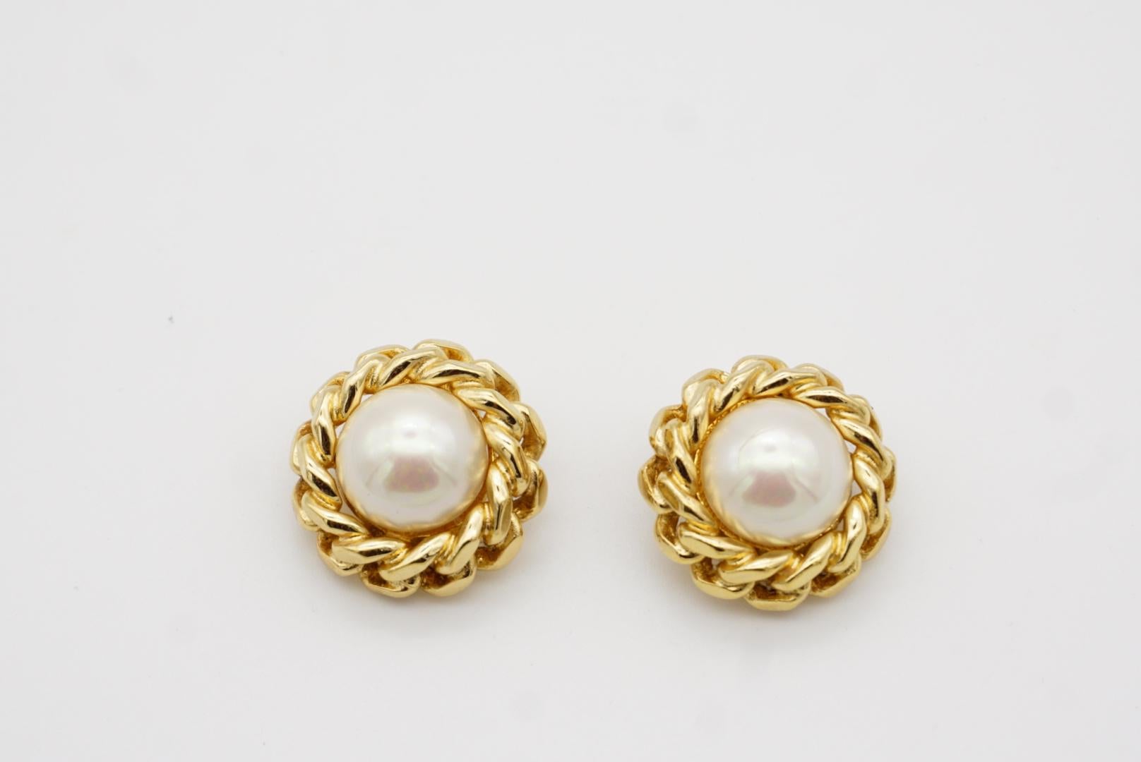 Christian Dior Vintage 1980s Large Circle White Pearl Interlocked Rope Earrings 3