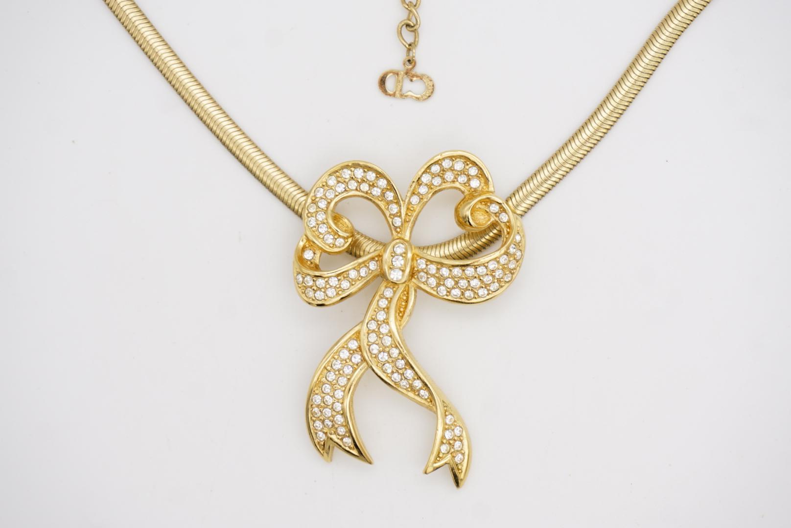 Christian Dior Vintage 1980s Large Crystals Ribbon Knot Bow Pendant Necklace en venta 3