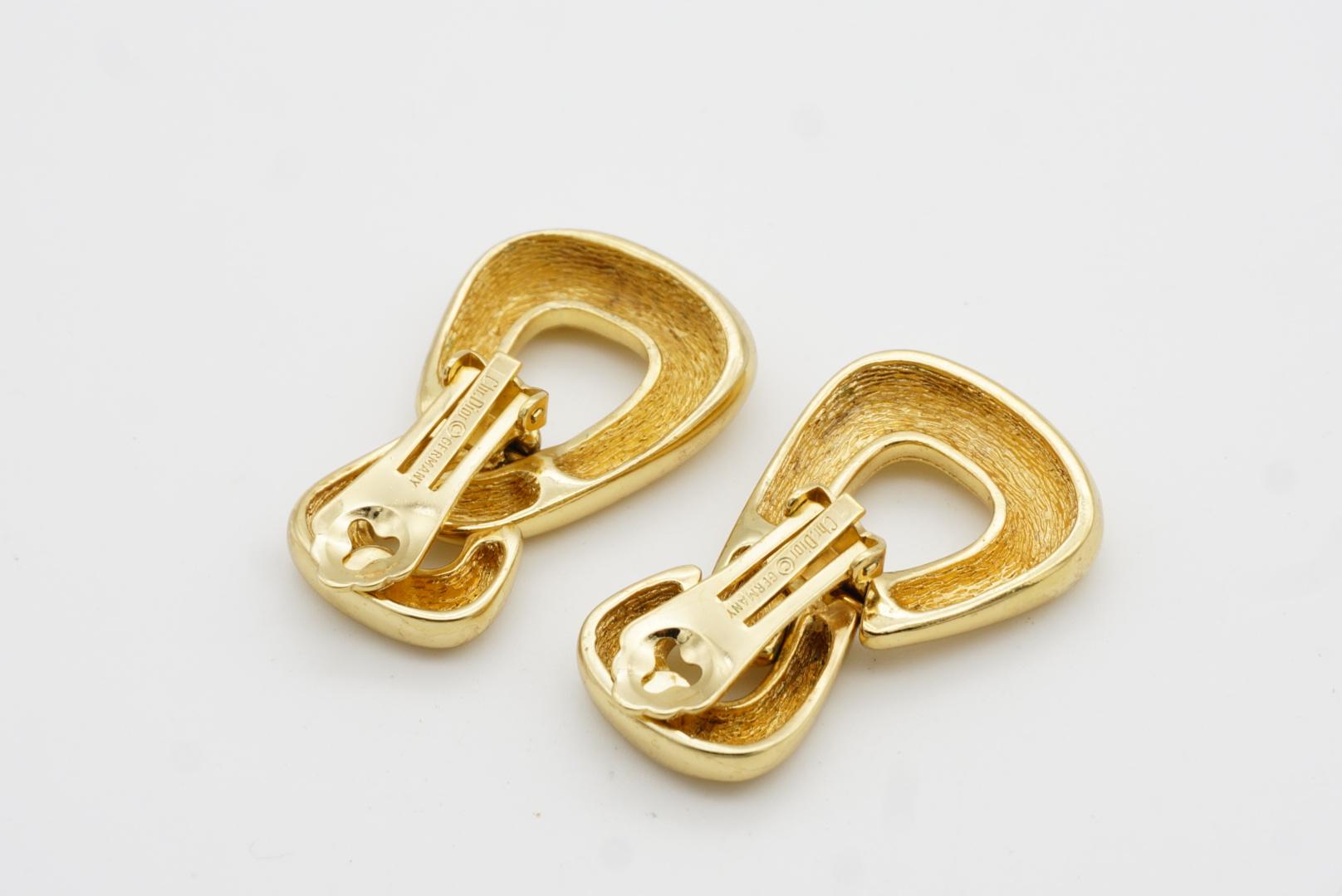 Christian Dior Vintage 1980s Large Double Triangle Hoop Chunky Drop Earrings For Sale 7