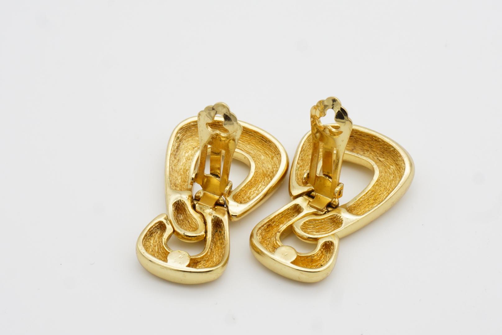 Christian Dior Vintage 1980s Large Double Triangle Hoop Chunky Drop Earrings For Sale 9