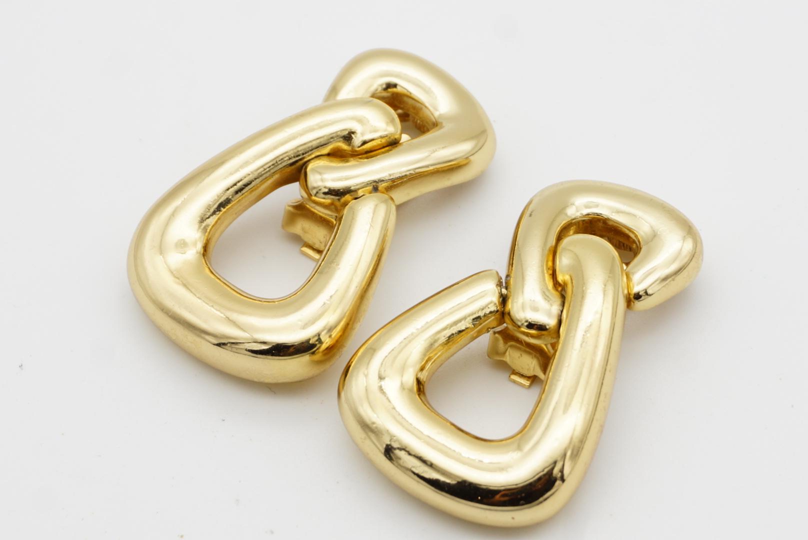 Christian Dior Vintage 1980s Large Double Triangle Hoop Chunky Drop Earrings For Sale 4