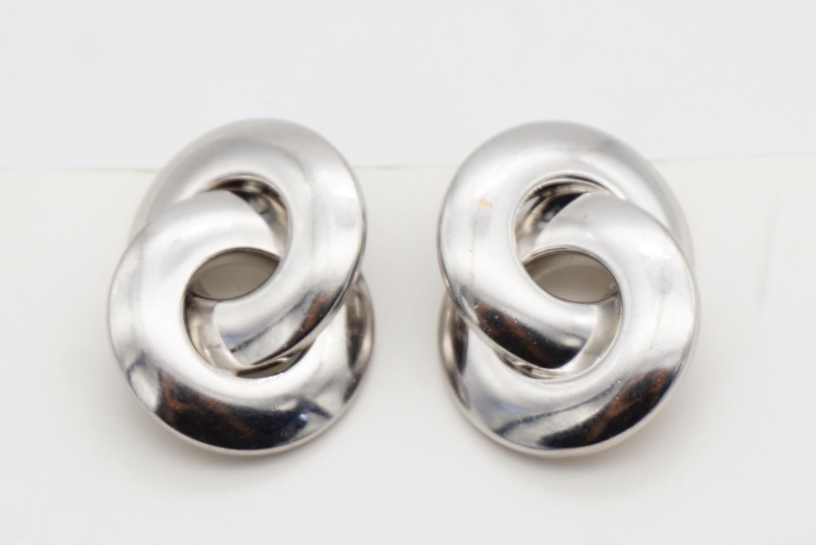 Christian Dior Vintage Años 80 Pendientes de plata entrelazados con gran círculo brillante en venta 2