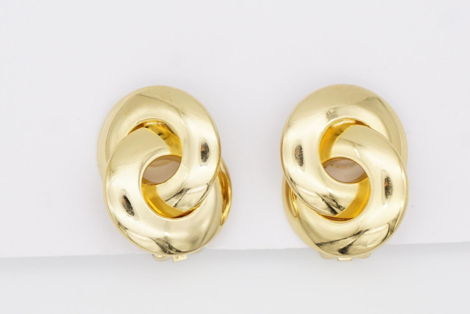 Christian Dior Vintage 1980s Large Glow Twist Intertwined Knot Clip Earrings For Sale 5
