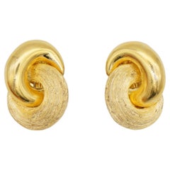 Christian Dior Vintage 1980s Large Interlock Knot Matte Glow Clip Gold Earrings Christian Dior Vintage 1980s Large Interlock Knot Matte Glow Clip Gold Earrings