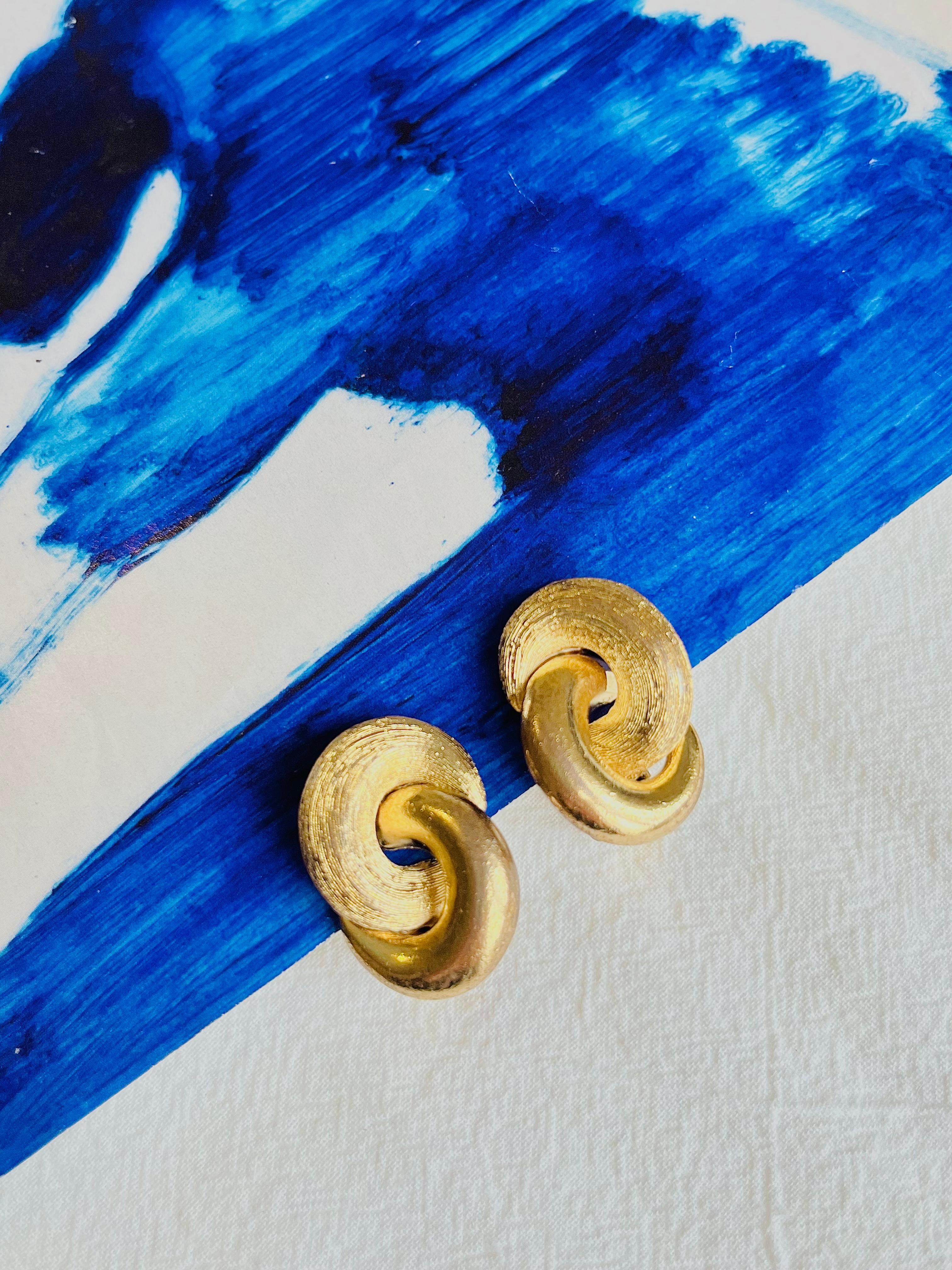 christian dior gold earrings