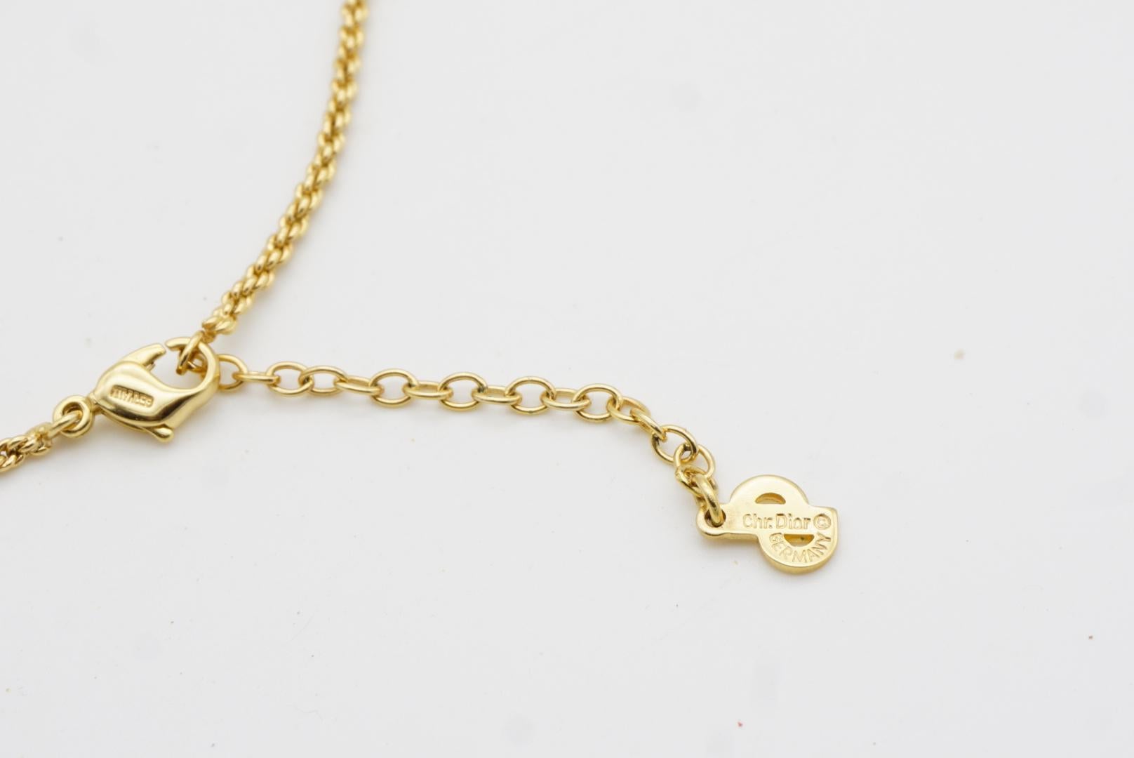 Christian Dior Vintage 1980s Large Logo CD Bow Ribbon Oval White Pearl Necklace 6