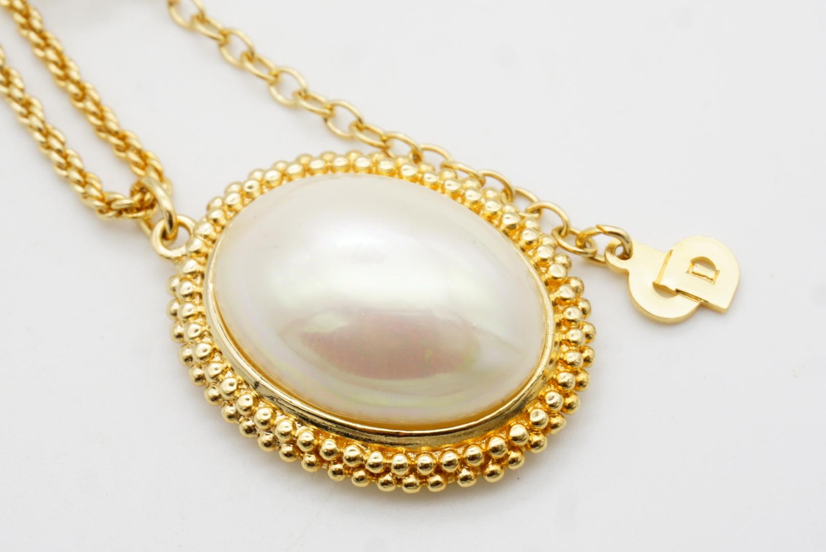 Christian Dior Vintage 1980er Jahre große ovale weiße Perle Anhänger Kette Halskette neu im Angebot 6