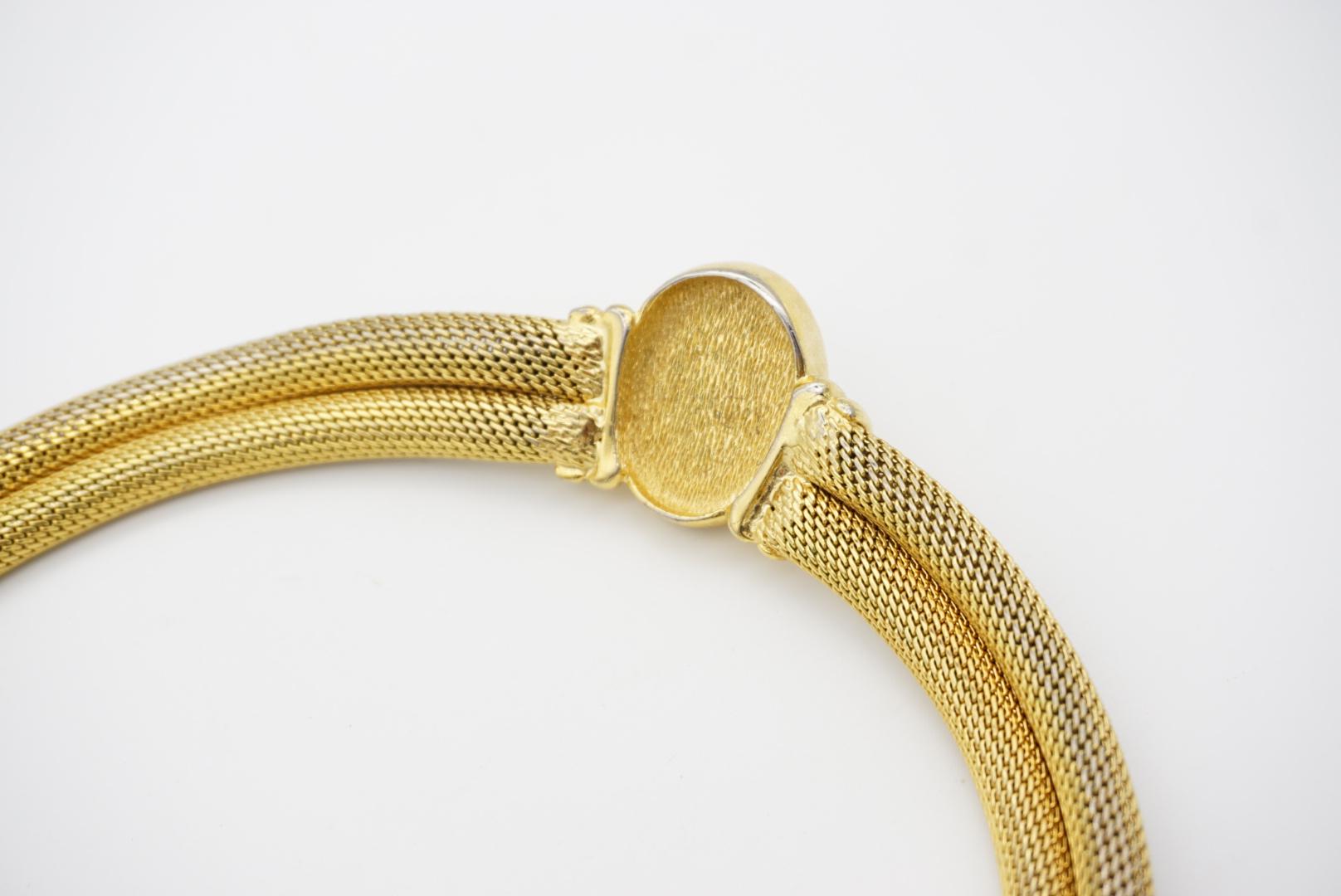Christian Dior Vintage 1980s Large Oval White Pearl Snake Omega Gold Necklace For Sale 5