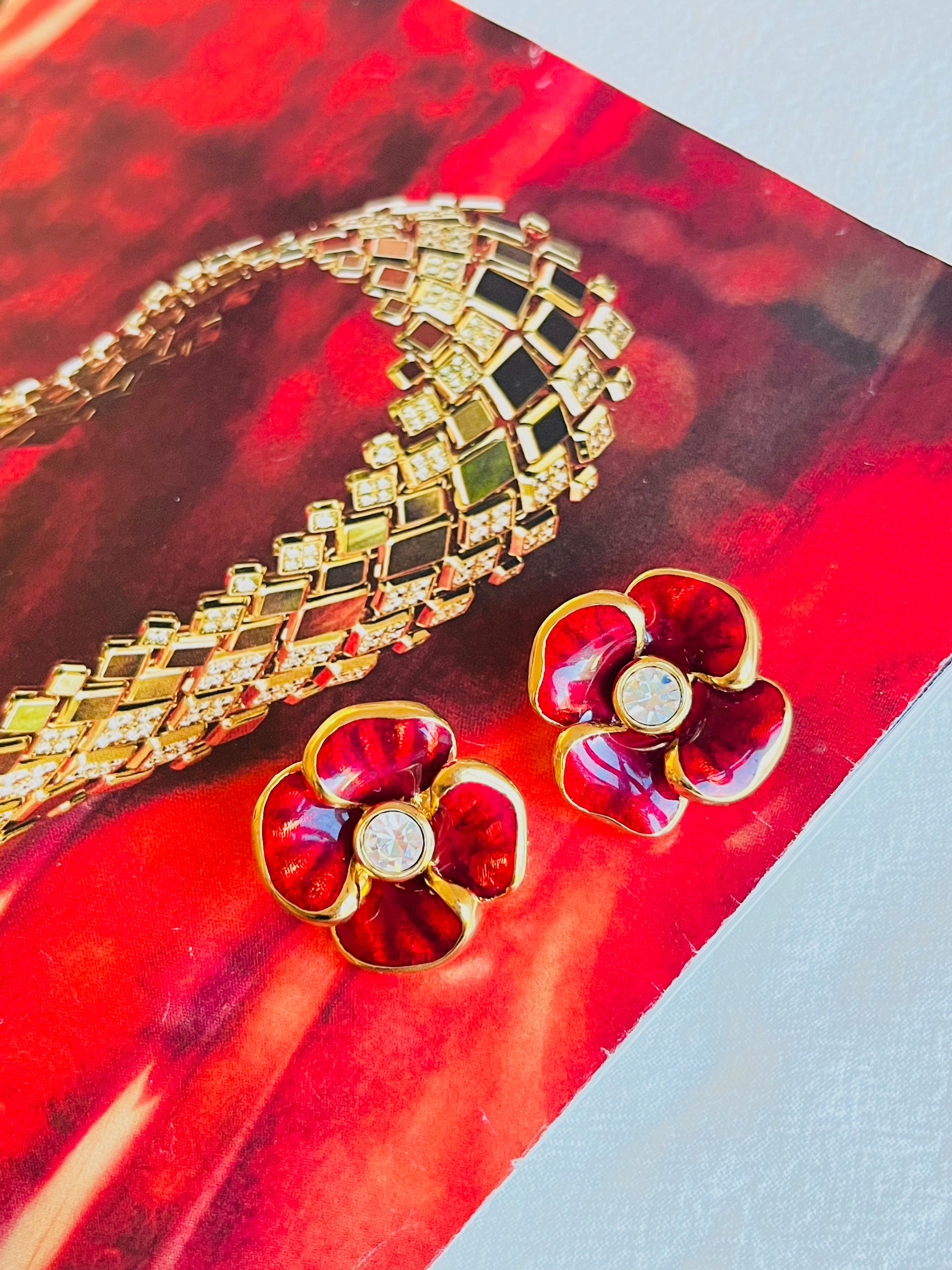 Contemporain Christian Dior Vintage 1980 Grandes boucles d'oreilles fleur rouge en émail cristal or Clips en vente