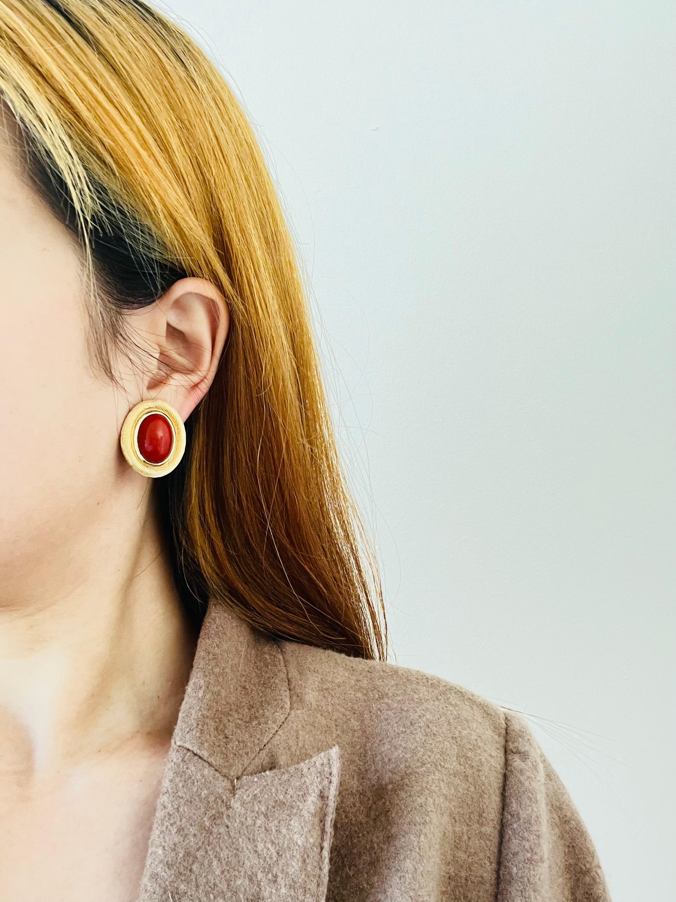 Women's or Men's Christian Dior Vintage 1980s Large Red Oval Pearl Modernist Gold Clip Earrings