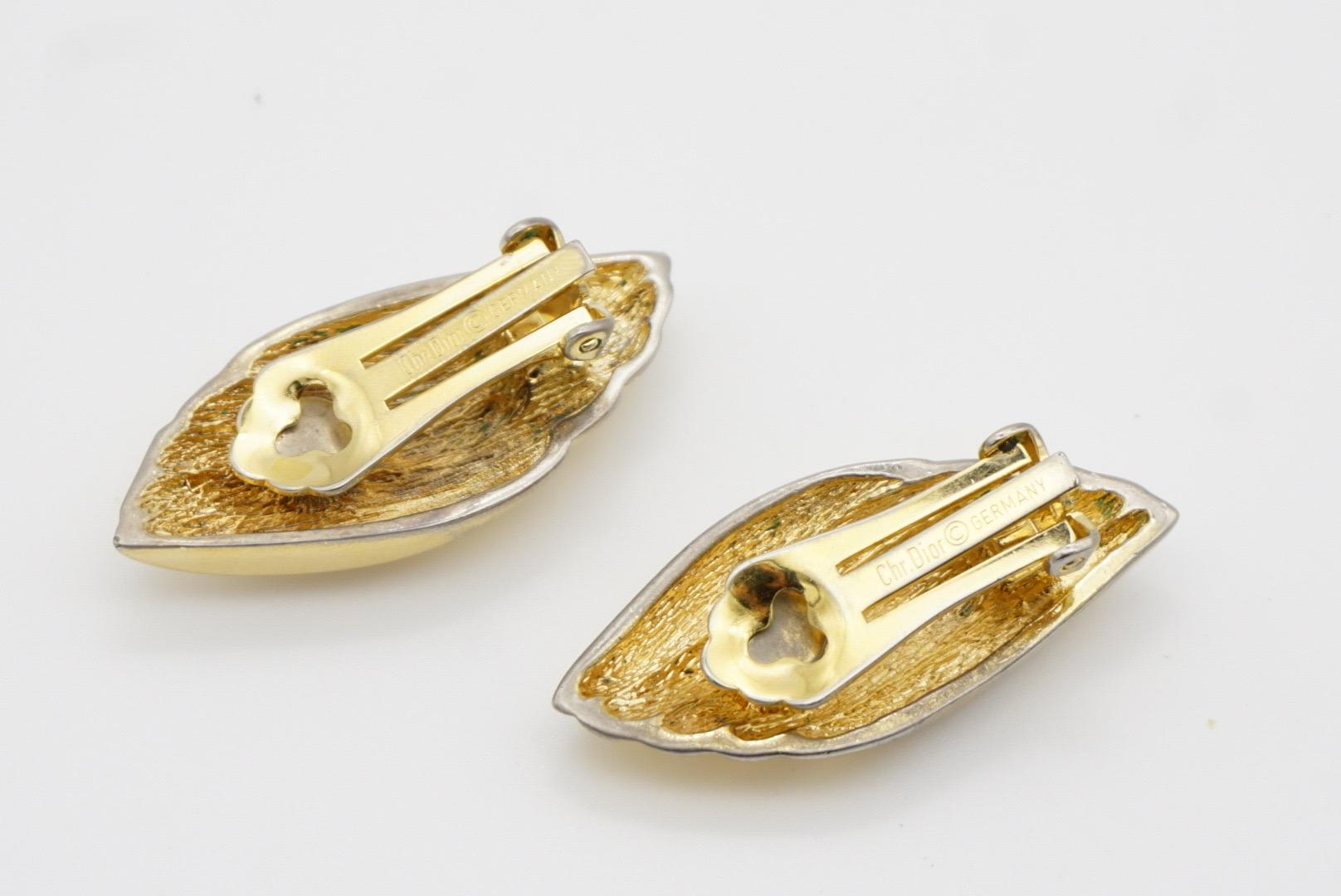 Christian Dior Vintage 1980s Large Spiral Shell Leaf Modernist Clip Earrings For Sale 6