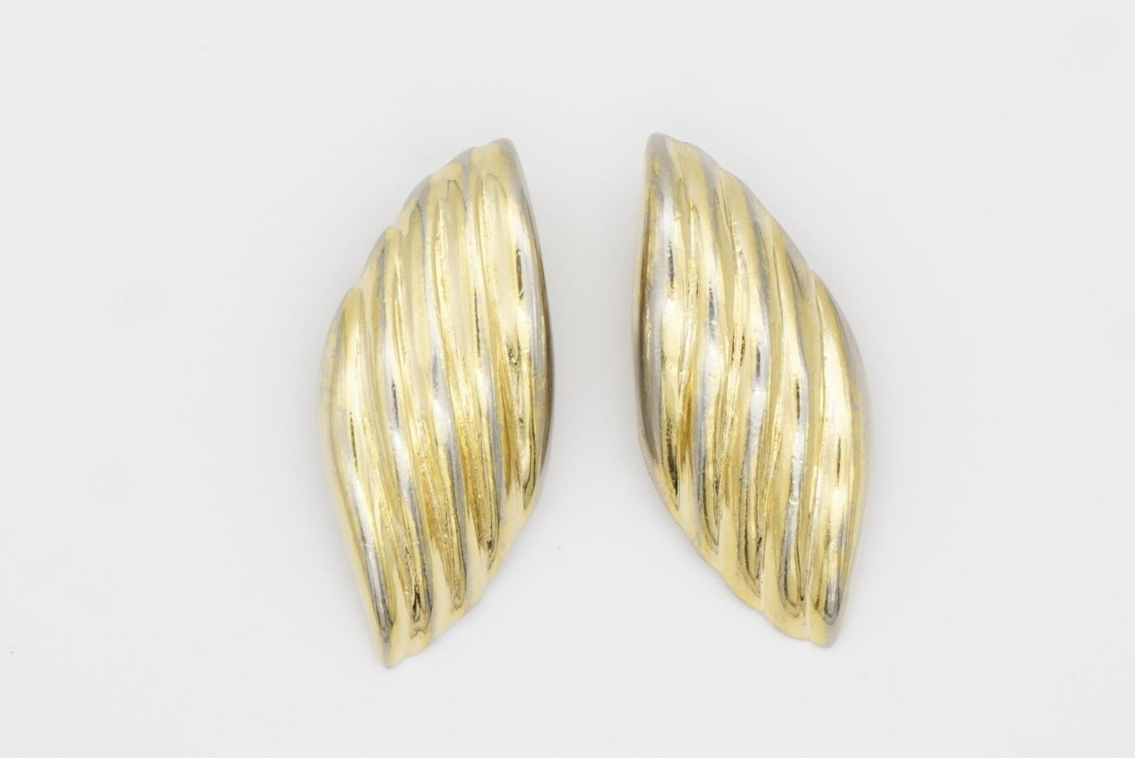 Christian Dior Vintage 1980s Large Spiral Shell Leaf Modernist Clip Earrings For Sale 3
