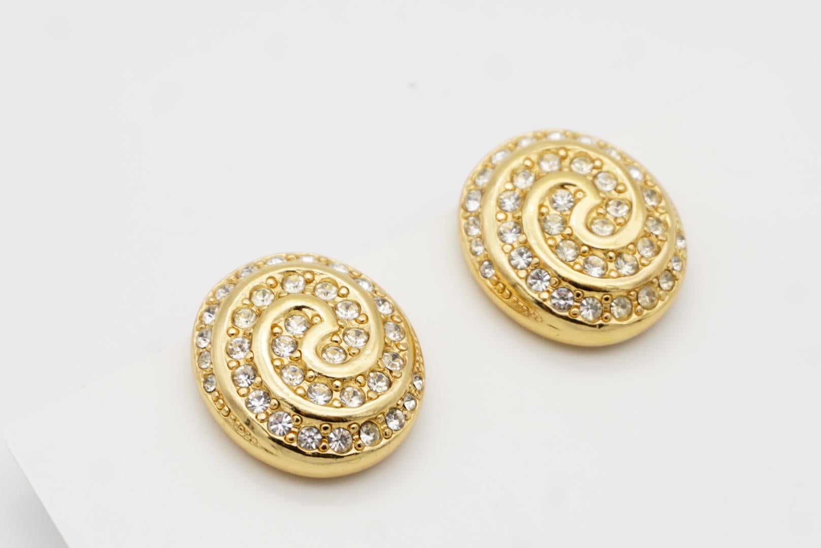 Christian Dior Vintage 1980er Jahre Großer Wirbel Oval Klarkristalle Gold Clip-Ohrringe im Angebot 5
