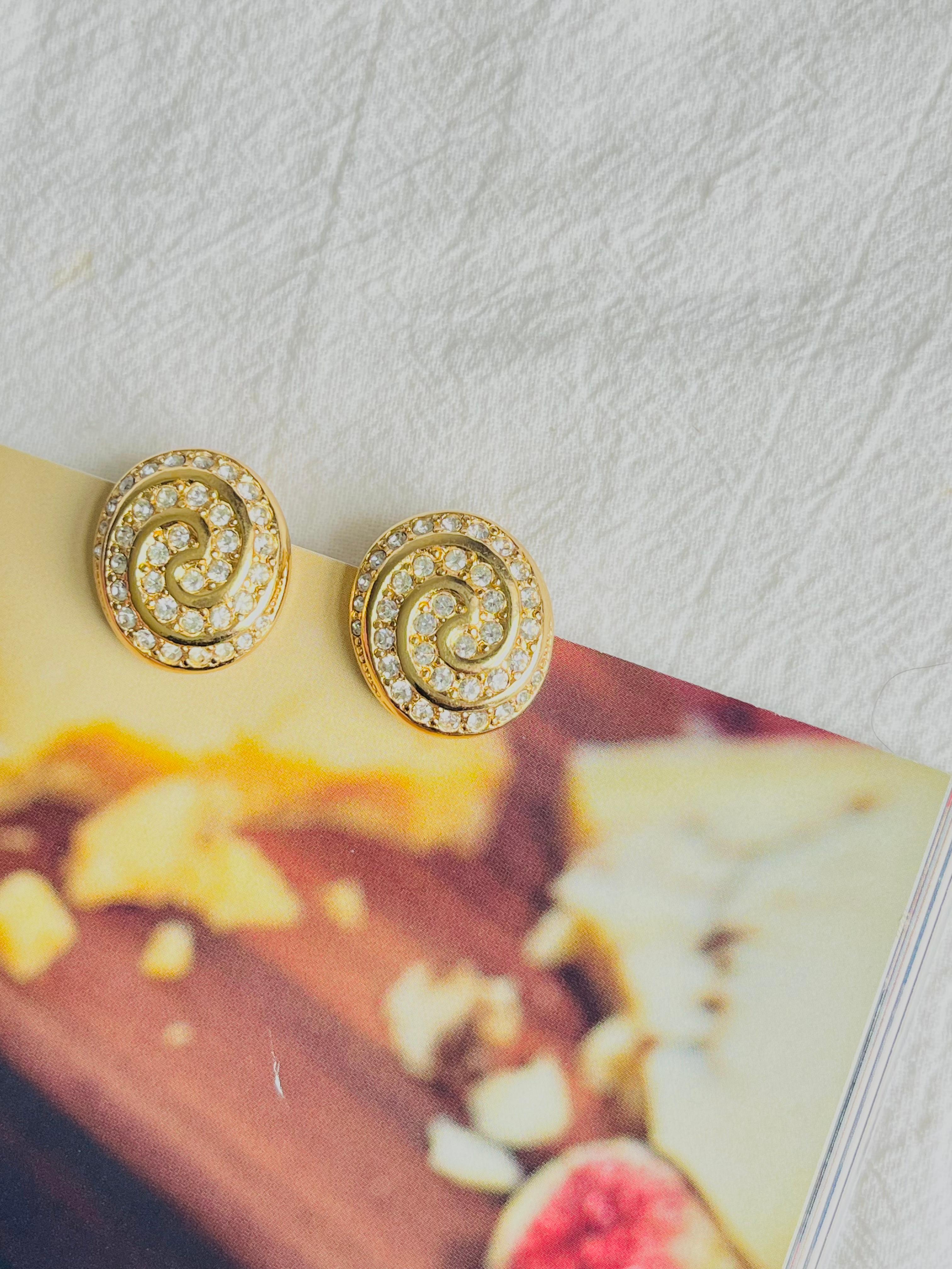 Christian Dior Vintage 1980er Jahre Großer Wirbel Oval Klarkristalle Gold Clip-Ohrringe für Damen oder Herren im Angebot