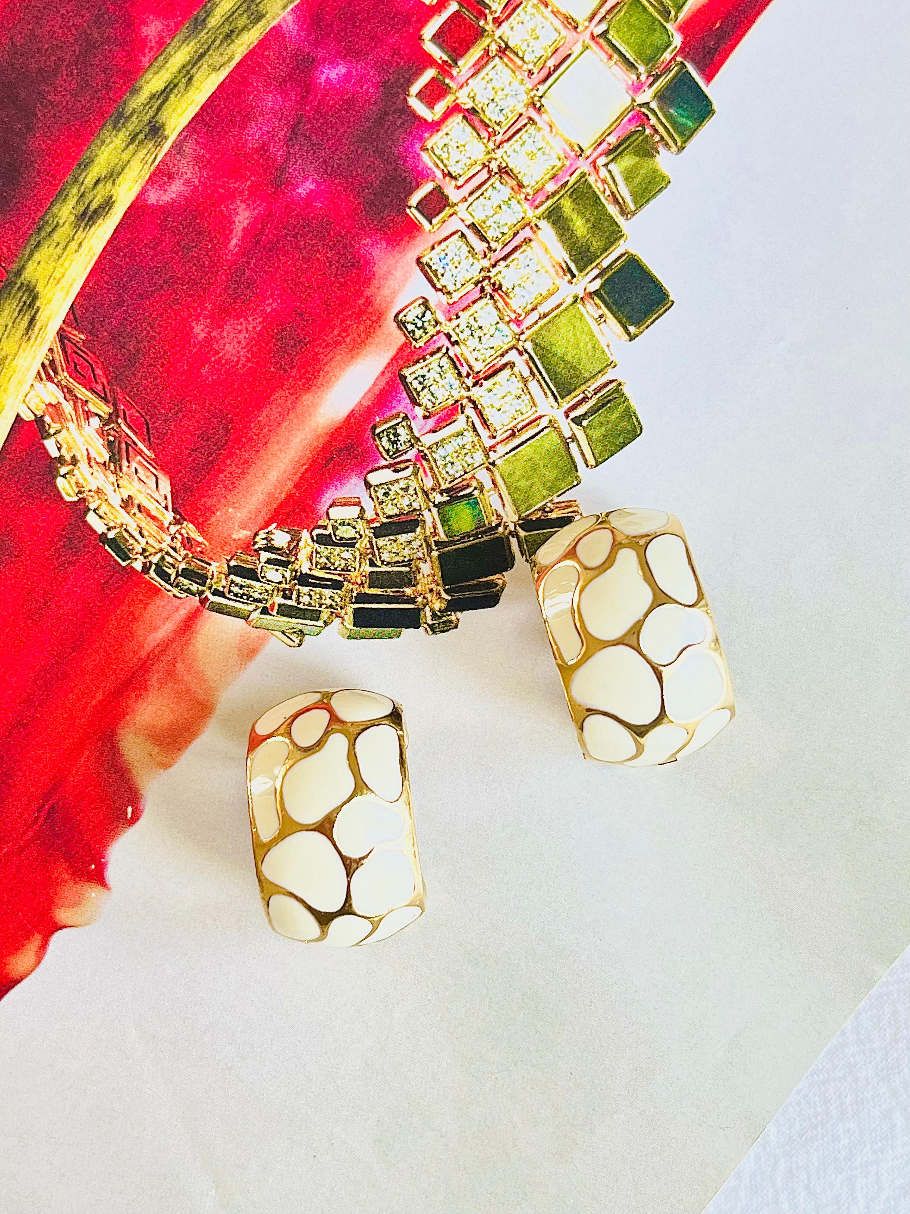 Art Deco Christian Dior Vintage 1980s Large White Leopard Enamel Hoop Gold Clip Earrings For Sale