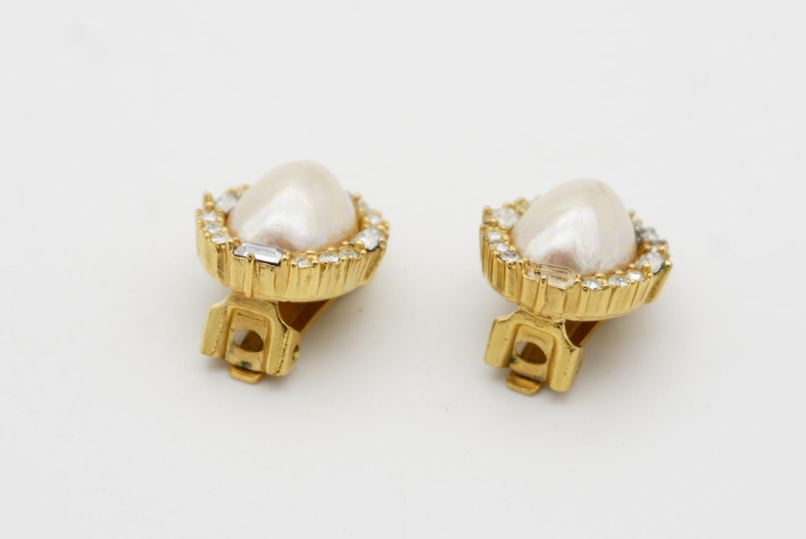 Christian Dior Vintage 1980s Large White Oval Pearl Crystals Gold Clip Earrings For Sale 4