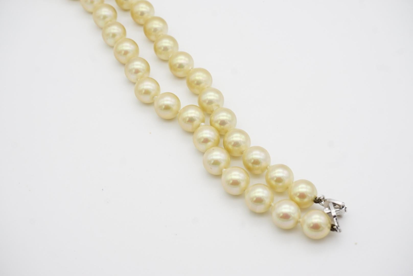 Christian Dior, collier vintage des années 1980, larges perles rondes et perles avec logo en vente 8