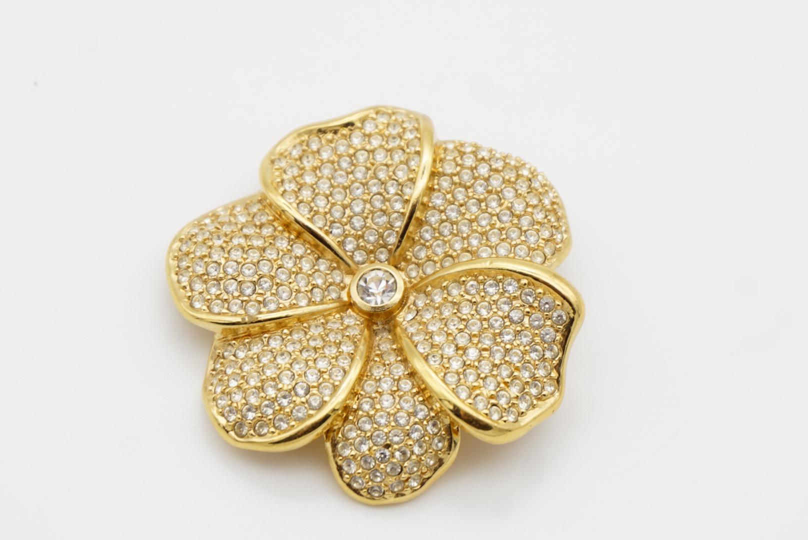 Christian Dior Vintage anni '80 Spilla a forma di fiore con cristalli grandi e lucenti 4